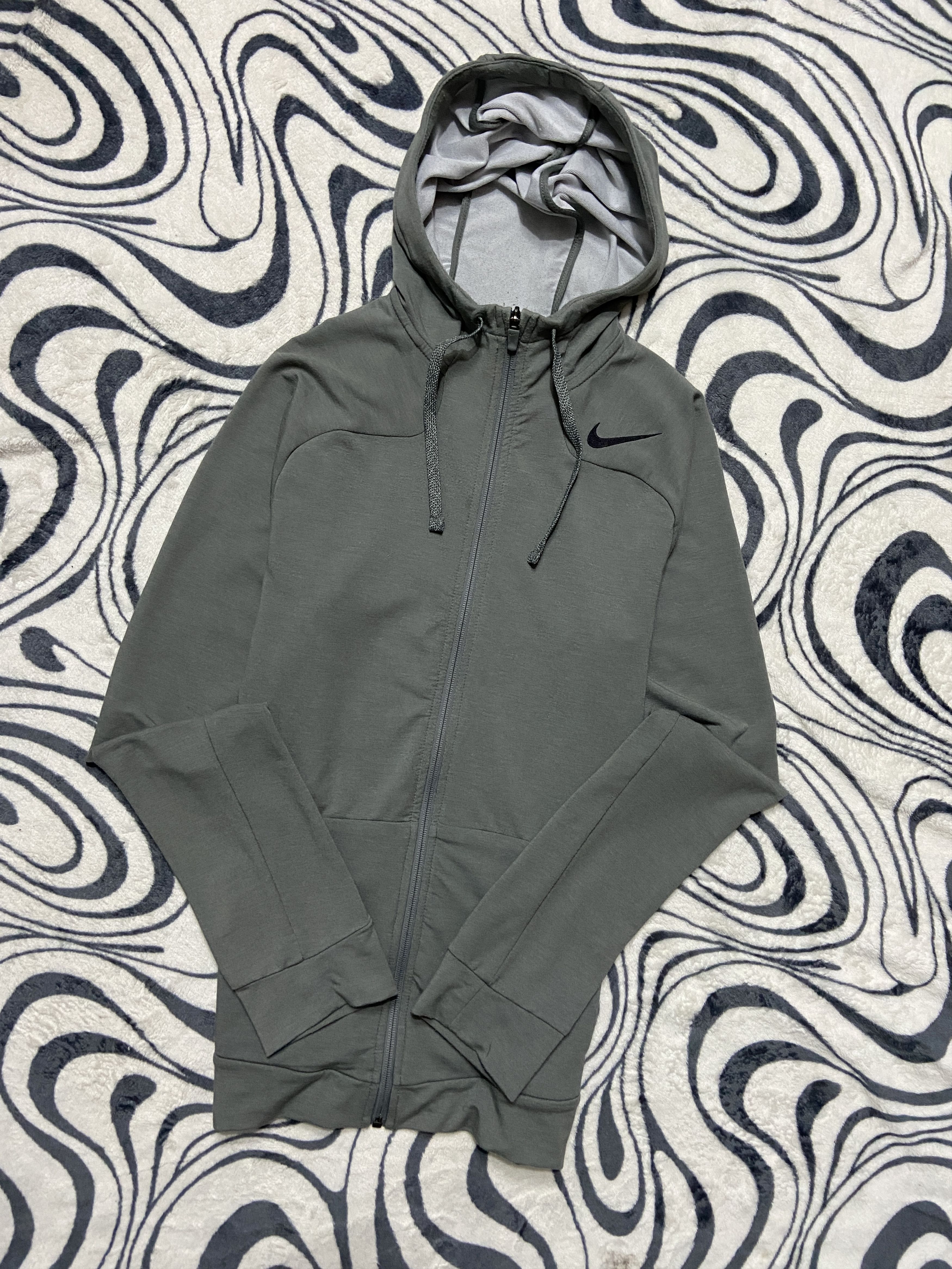 Nike × Vintage Vintage Nike Mens Hoodie Dri Fit Y2K Size US M / EU 48-50 / 2 - 1 Thumbnail