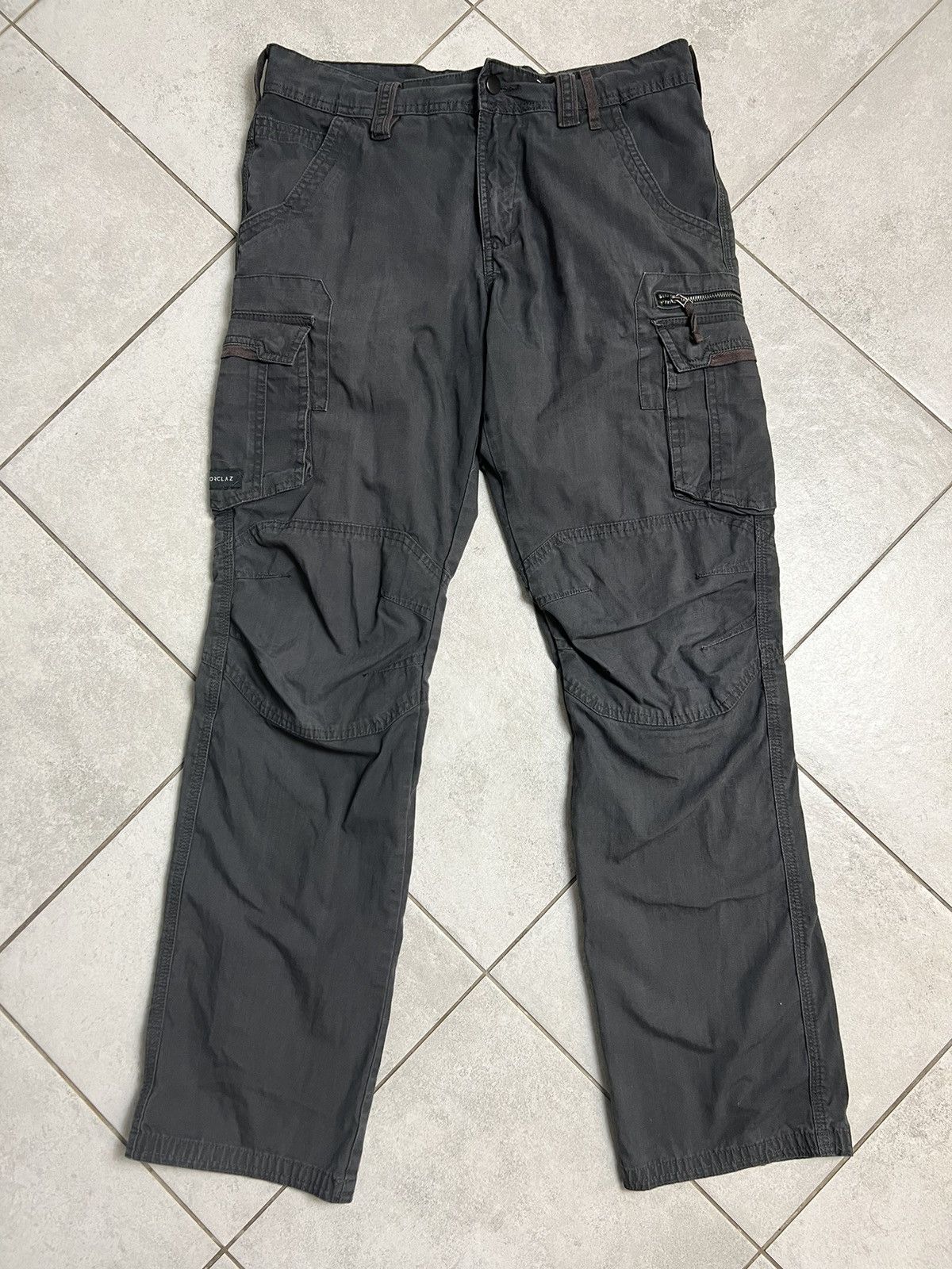 Vintage Rare Vintage Cargo Pants Carhartt Vibe Outdoor Workwear Size US 34 / EU 50 - 1 Thumbnail