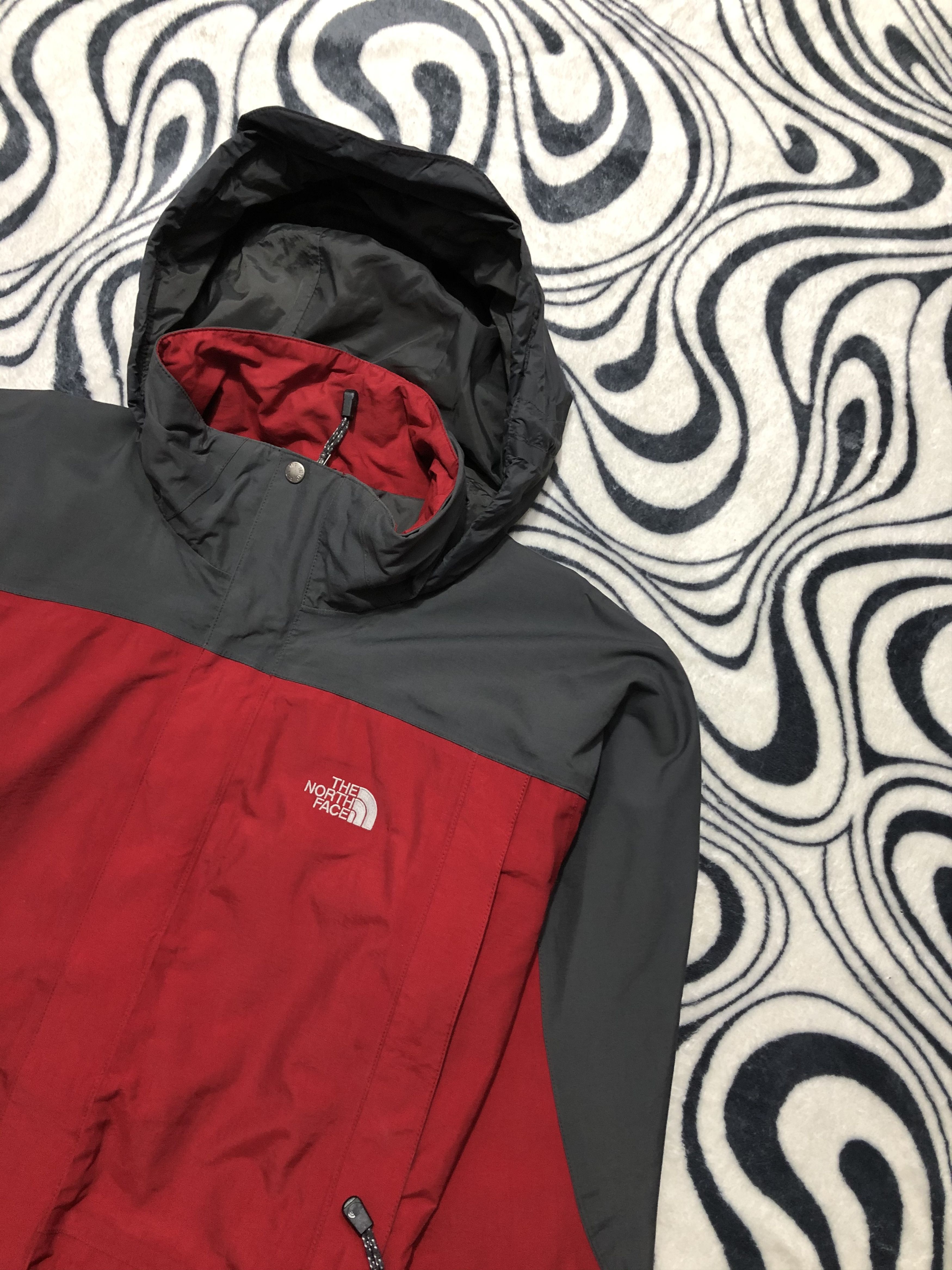 The North Face The North Face Vintage Mens Windbreaker Jacket Size US XL / EU 56 / 4 - 2 Thumbnail