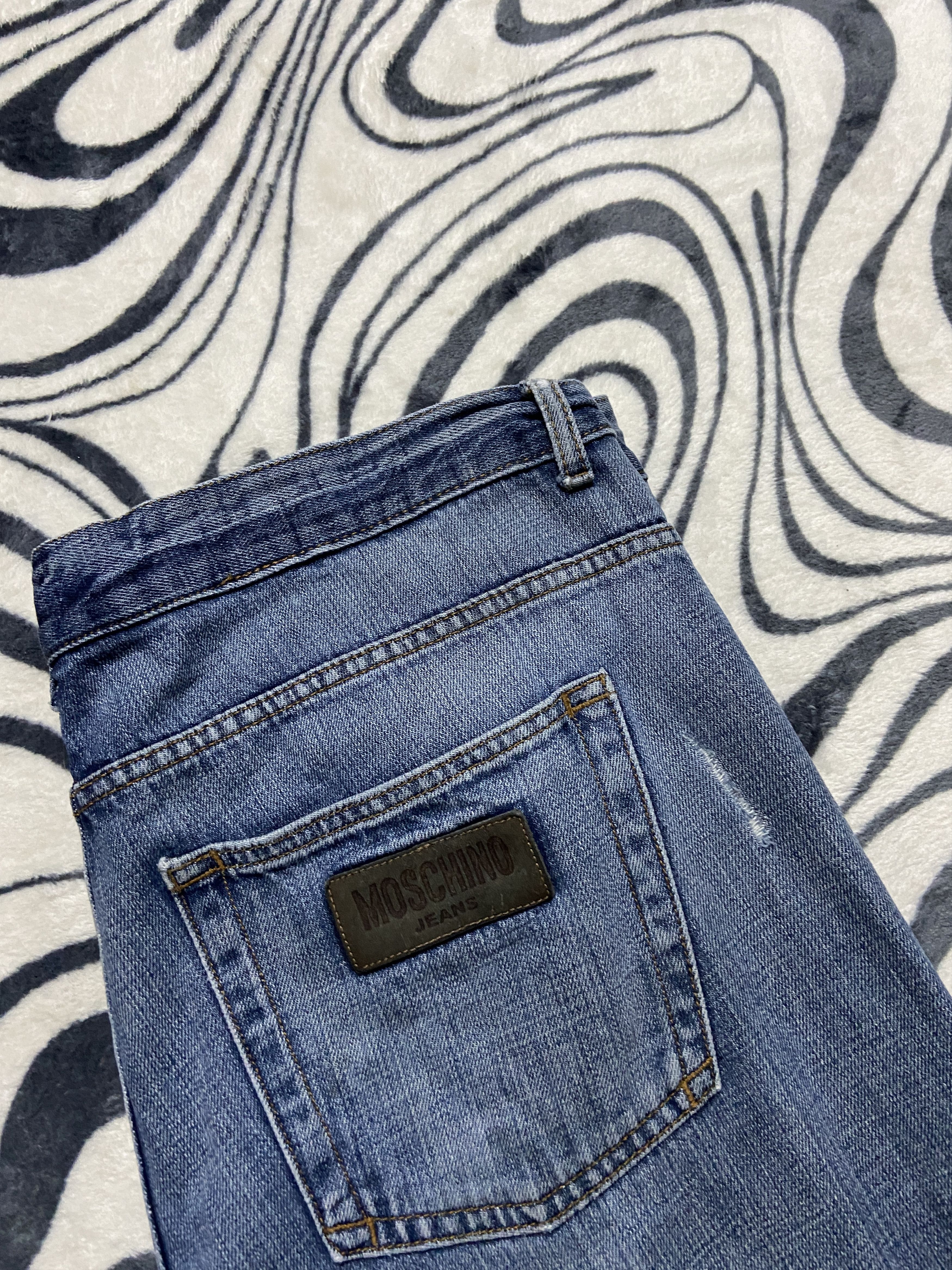 Moschino Moschino Jeans Distressed Denim Pants Size US 38 / EU 54 - 4 Thumbnail