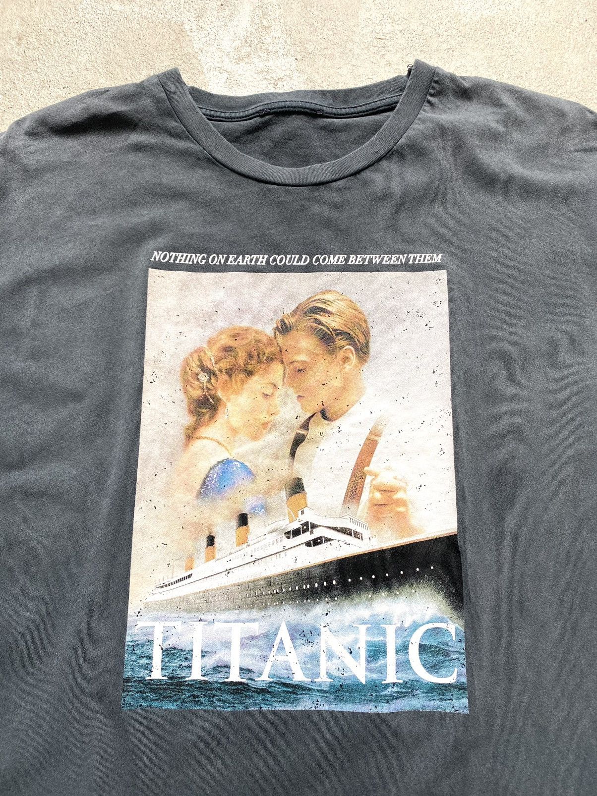 Vintage Vintage Titanic Movie Promo T Shirt Leonardo DiCaprio Size US L / EU 52-54 / 3 - 3 Thumbnail