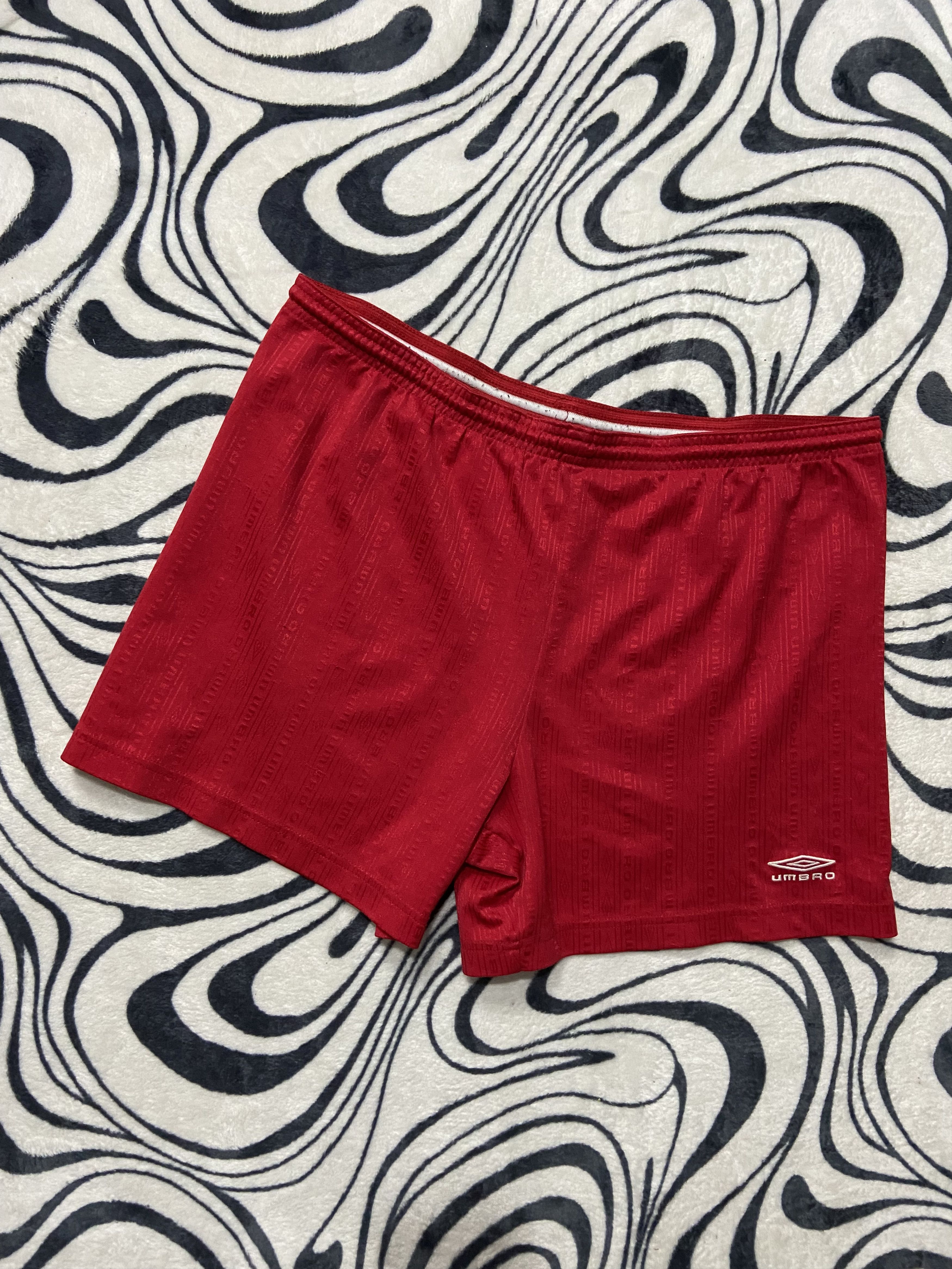 Umbro × Vintage Vintage Umbro Mens Shorts Dri Fit Y2K Size US 32 / EU 48 - 1 Thumbnail