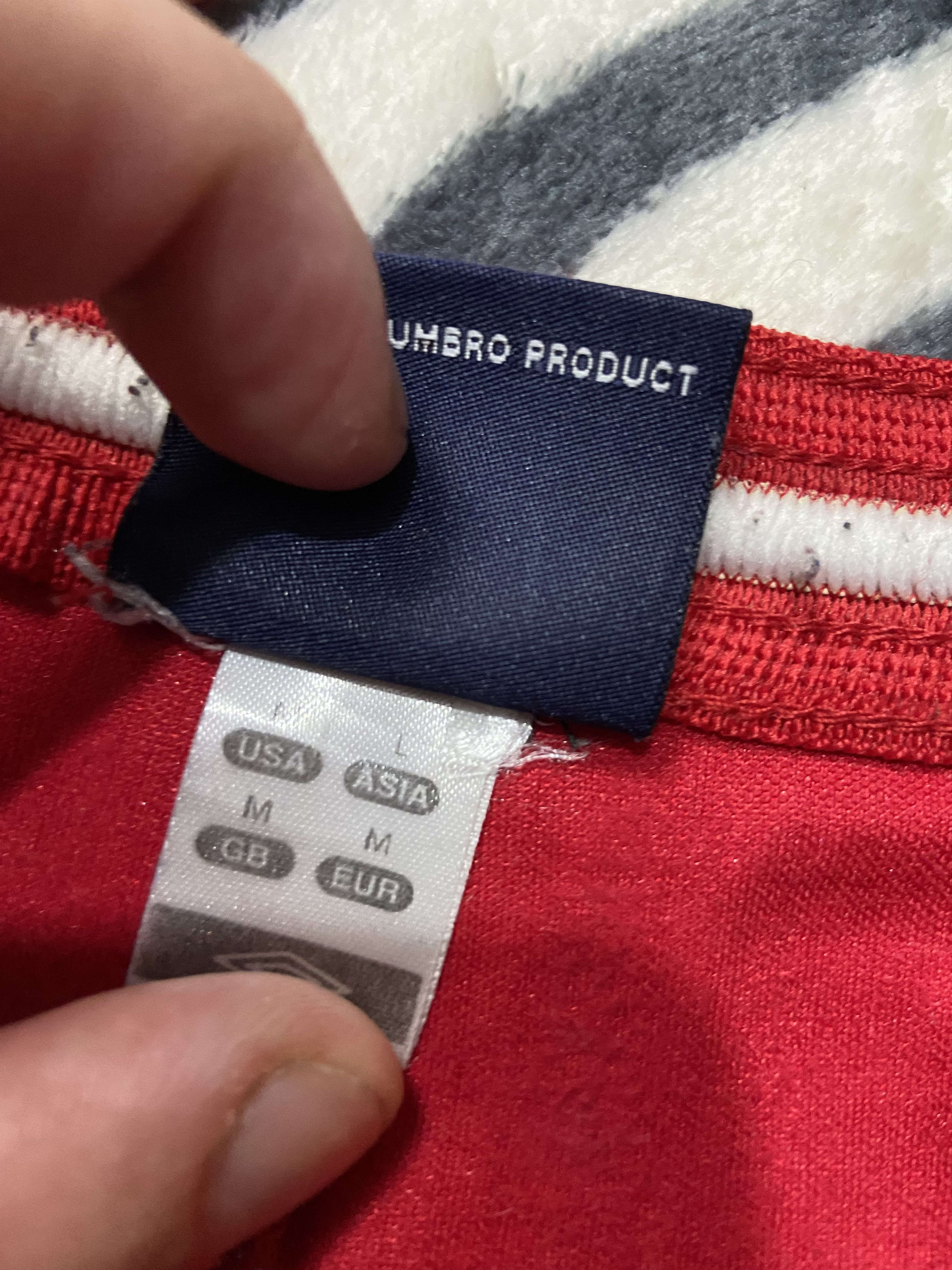 Umbro × Vintage Vintage Umbro Mens Shorts Dri Fit Y2K Size US 32 / EU 48 - 5 Thumbnail