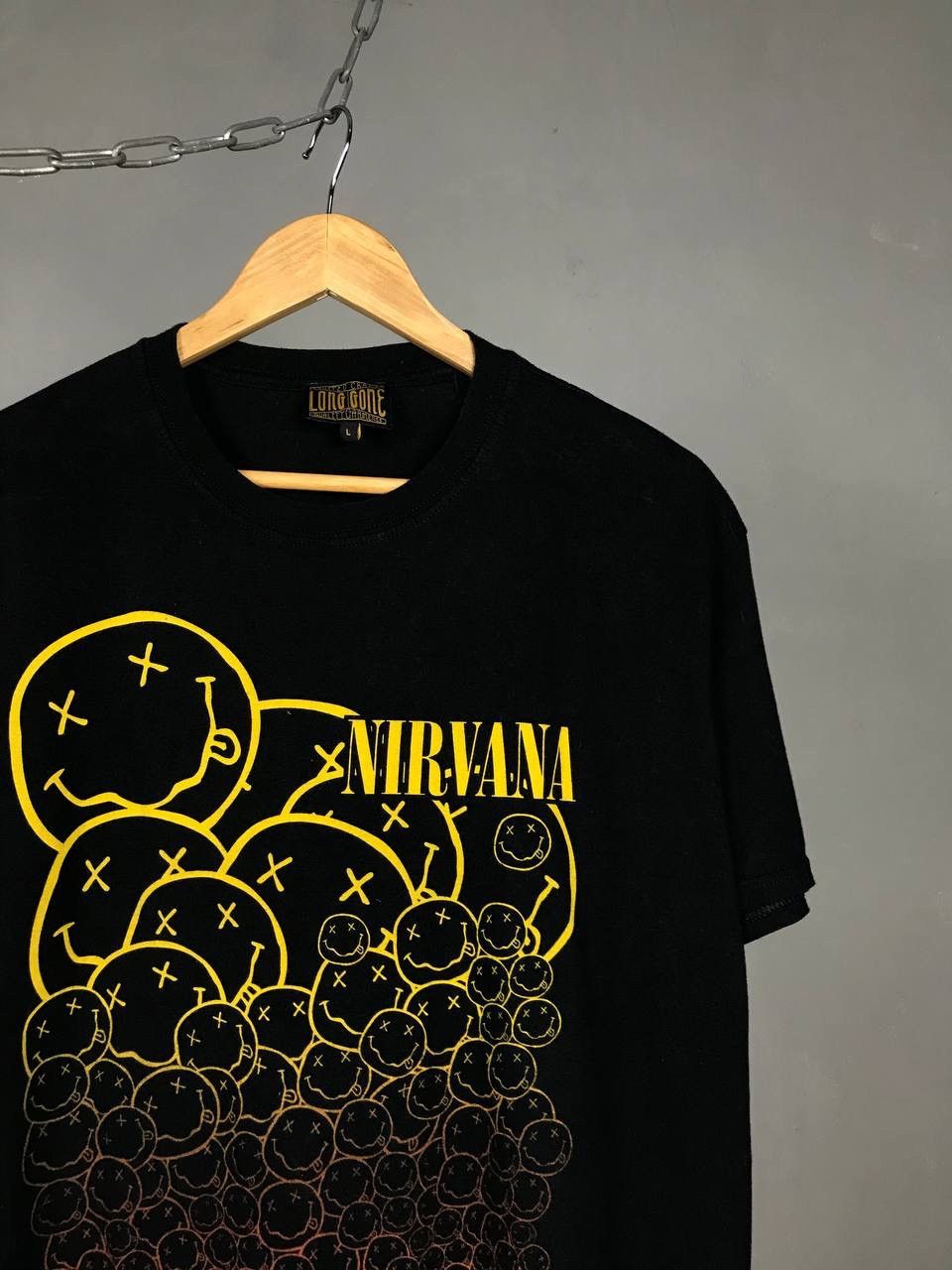 Nirvana Nirvana multilogo vintage rock band tee Size US L / EU 52-54 / 3 - 2 Thumbnail