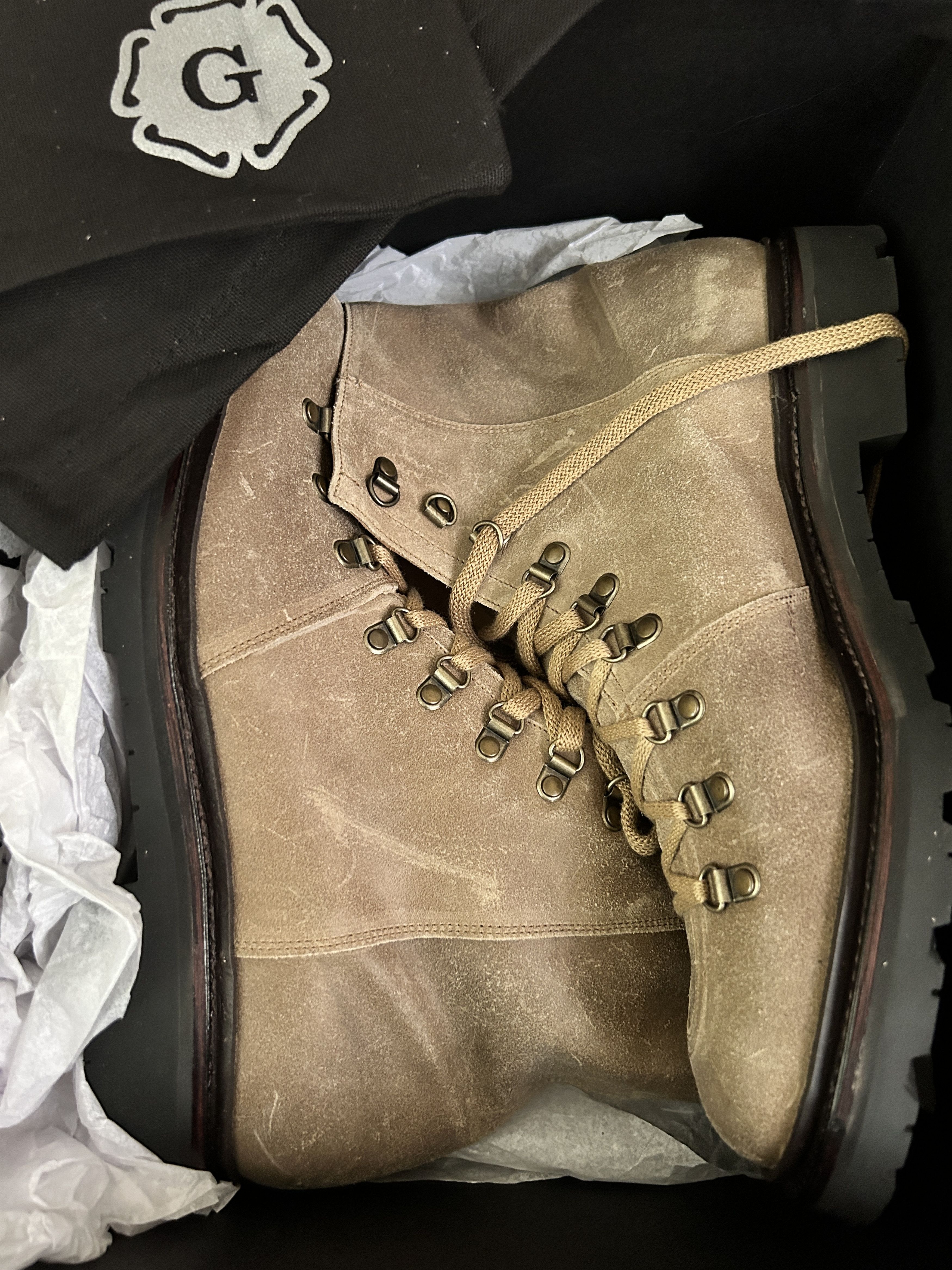 Grenson Grenson Brady suede beige hiking boots size UK 10 / US 11 Size US 11 / EU 44 - 9 Thumbnail