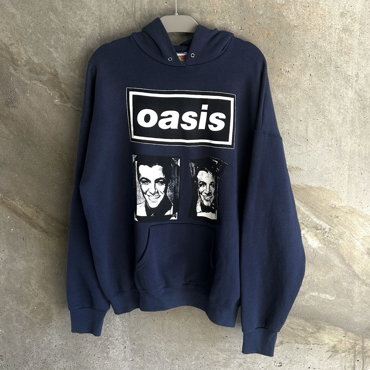 Mens Vintage T-Shirts Vintage SAINT MICHAEL CHO Oasis Band Fall/Winter Hooded Sweater main image 0