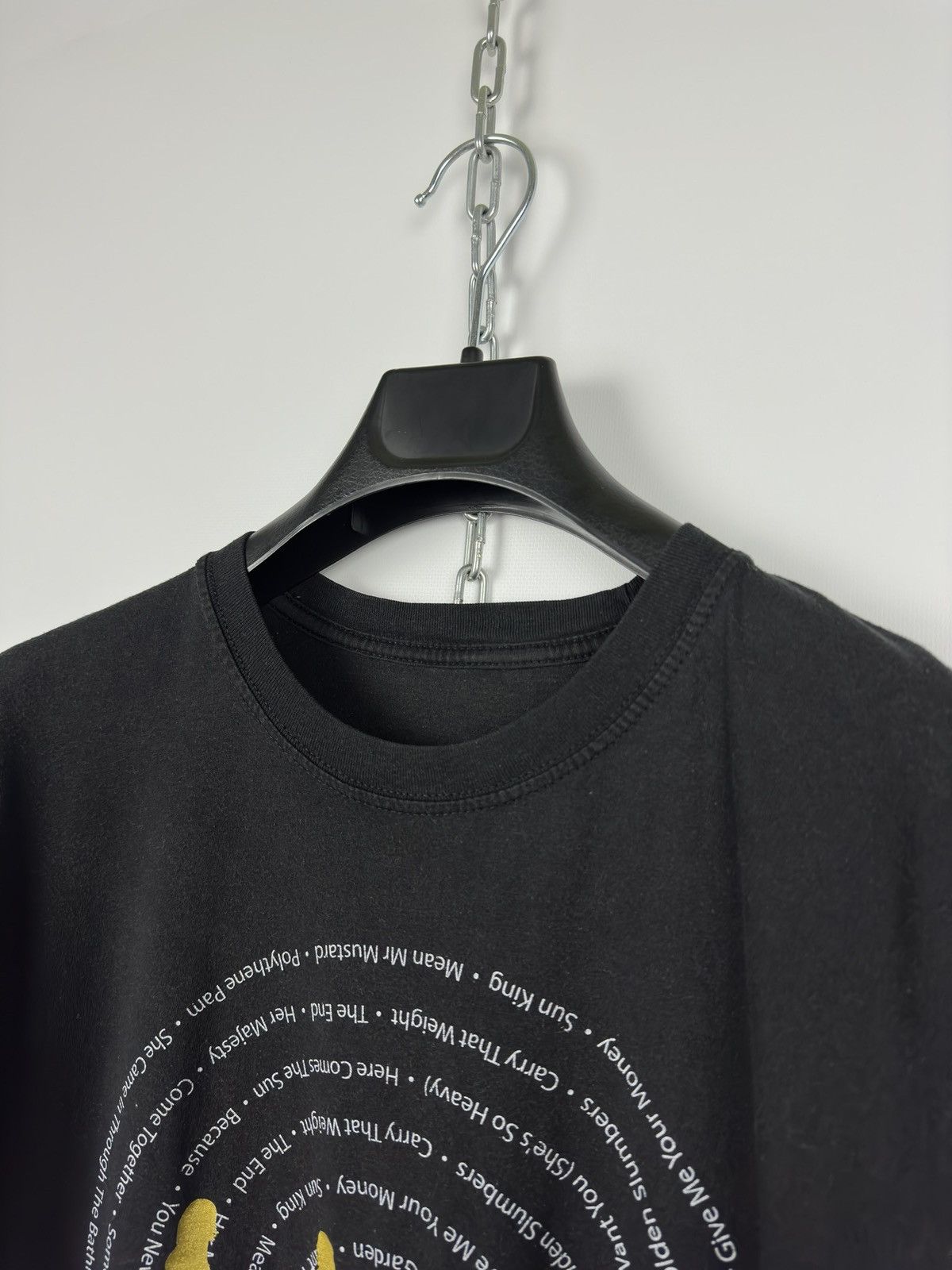 Band Tees × Vintage Vintage 00s The Beatles ‘Abbey Road’ Band T-Shirt Size US S / EU 44-46 / 1 - 3 Thumbnail