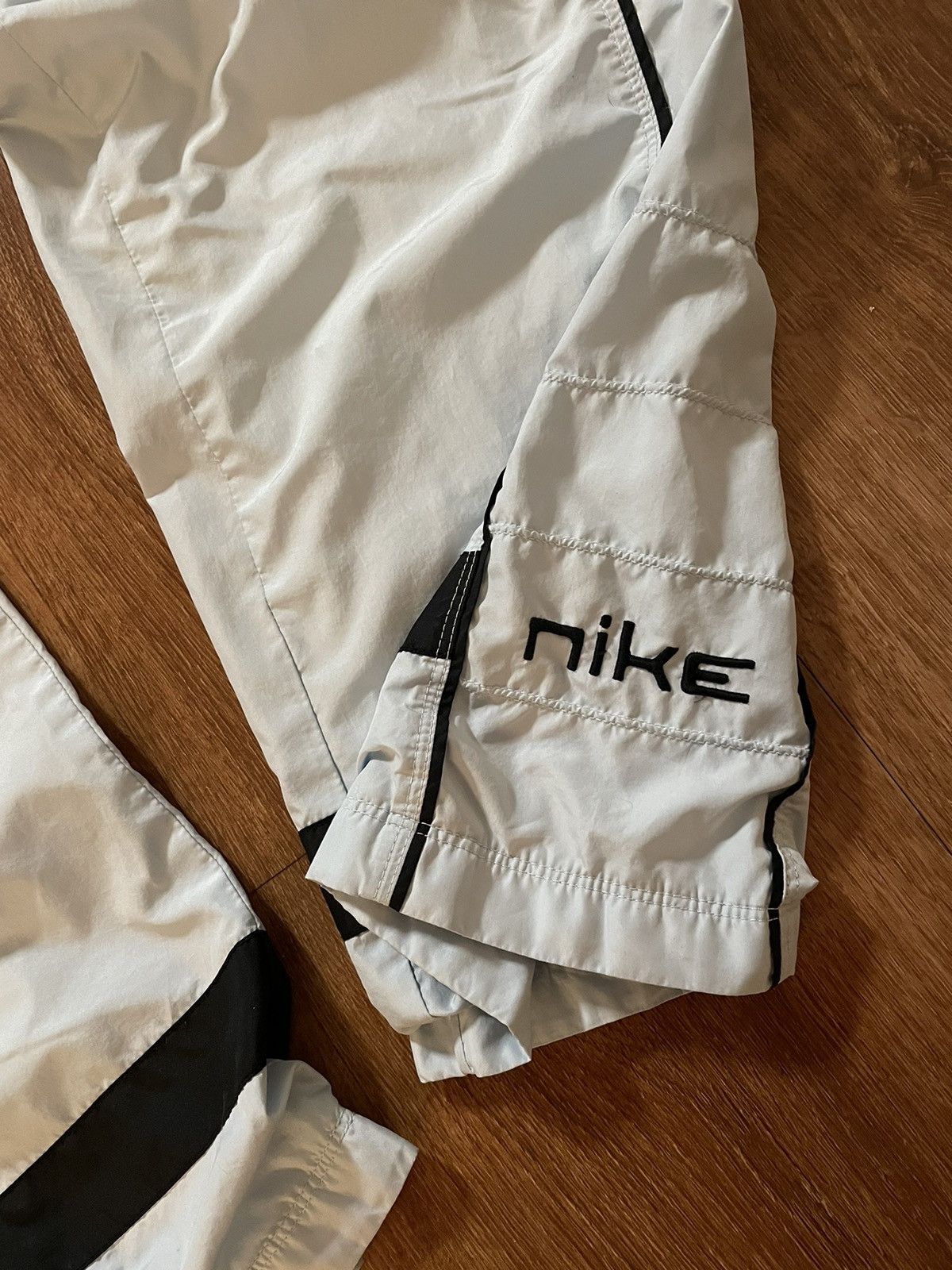 Nike Nike Powder Blue Nylon Joggers Size US 34 / EU 50 - 2 Thumbnail