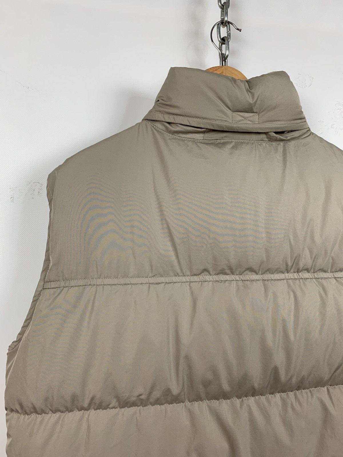 Nike 00s Vintage Nike Beige Down Puffer Vest Size US L / EU 52-54 / 3 - 16 Thumbnail