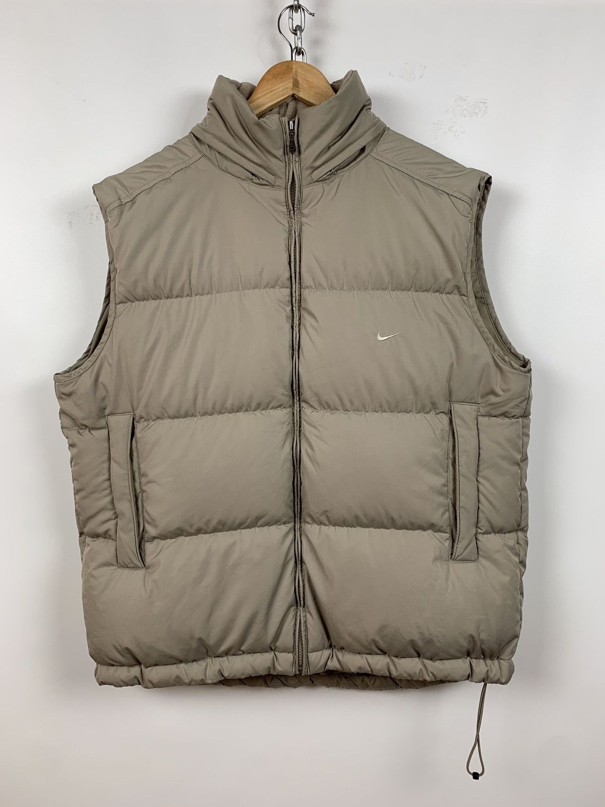 00s Vintage Nike Beige Down Puffer Vest
