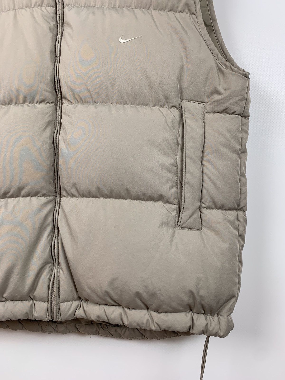 Nike 00s Vintage Nike Beige Down Puffer Vest Size US L / EU 52-54 / 3 - 10 Thumbnail