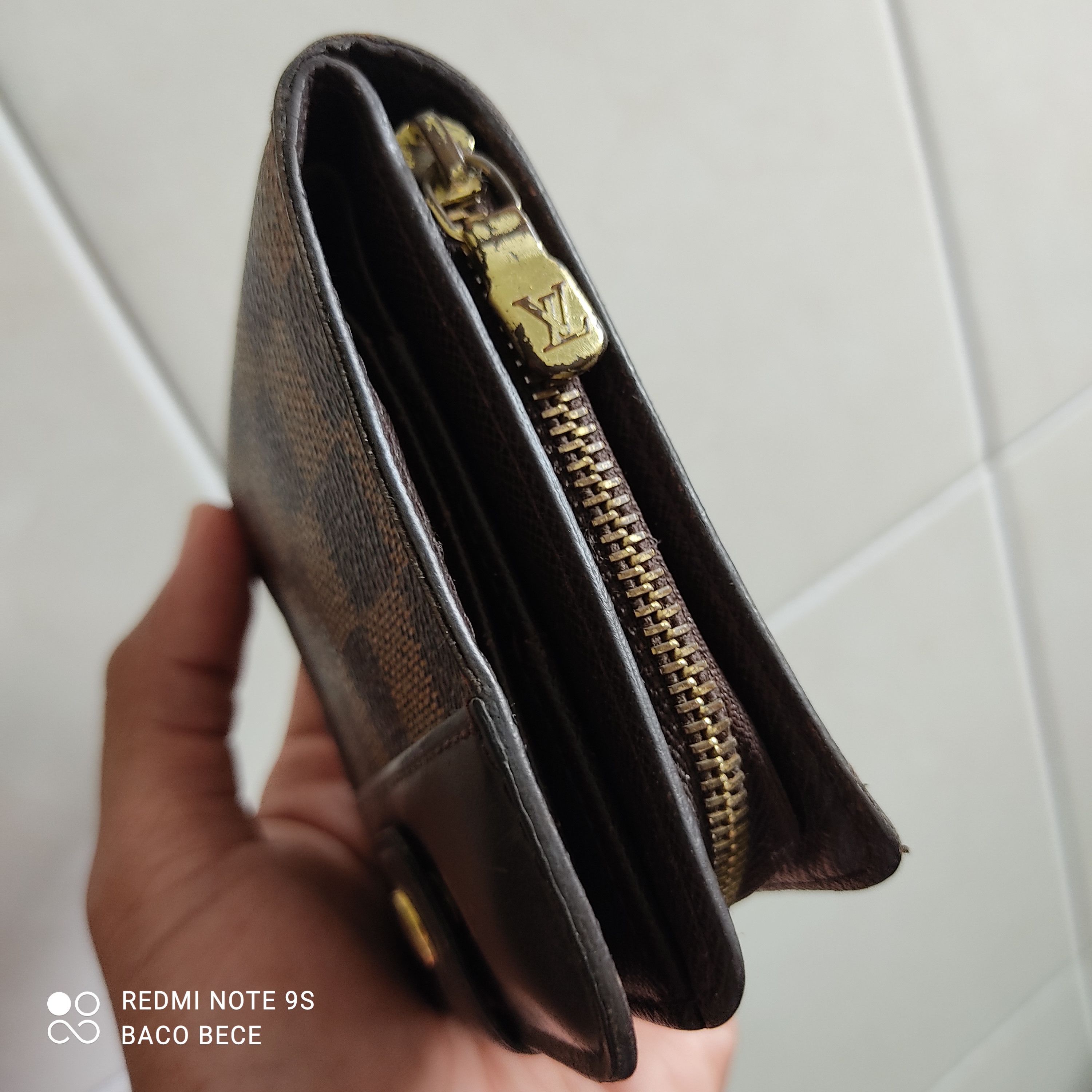 Louis Vuitton Louis Vuitton Compact Zippy Wallet in Damier Ebene Size ONE SIZE - 3 Thumbnail