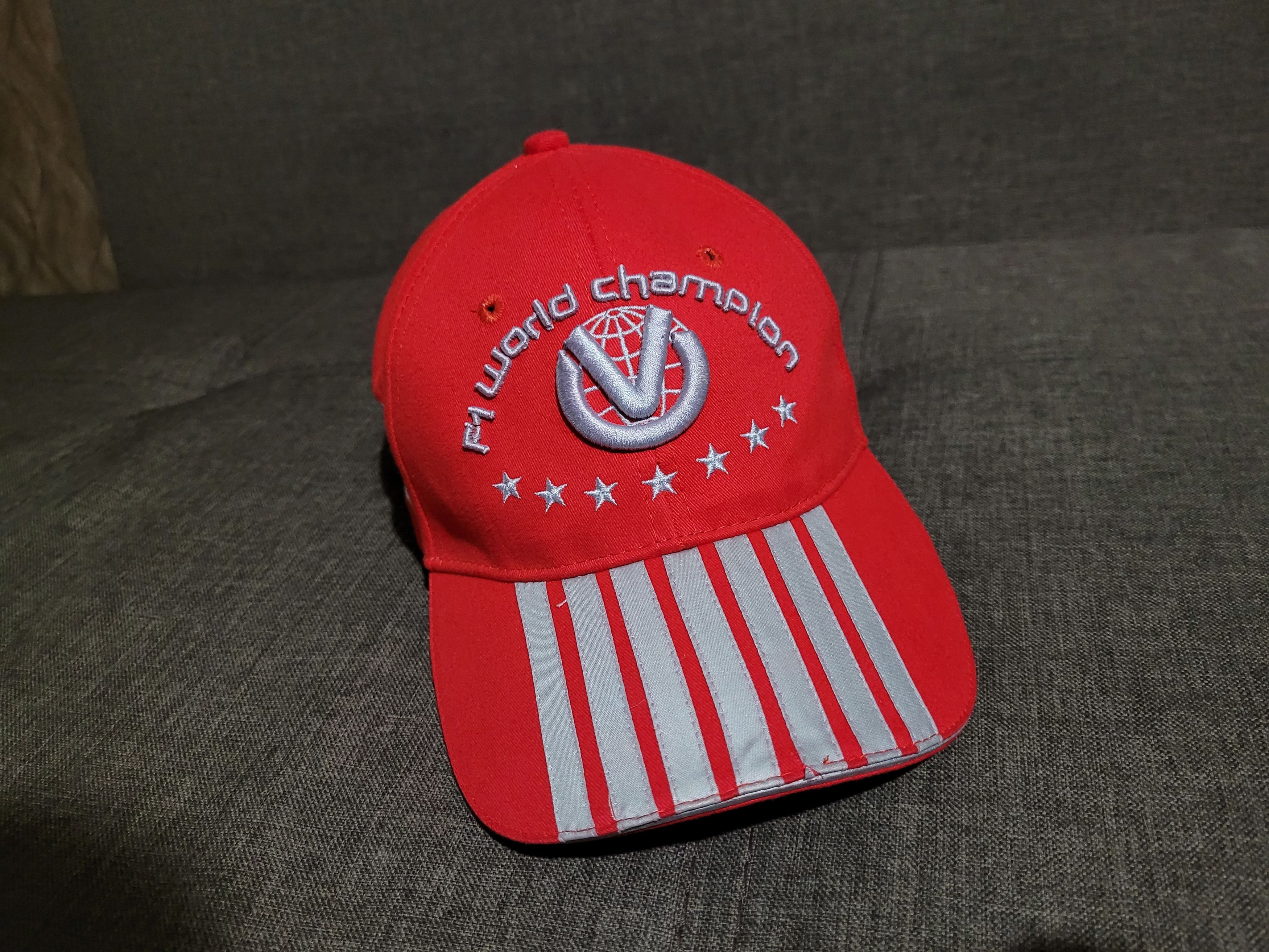 Ferrari Vintage Ferrari cap F1 world champion Michael Schumacher Size ONE SIZE - 1 Thumbnail