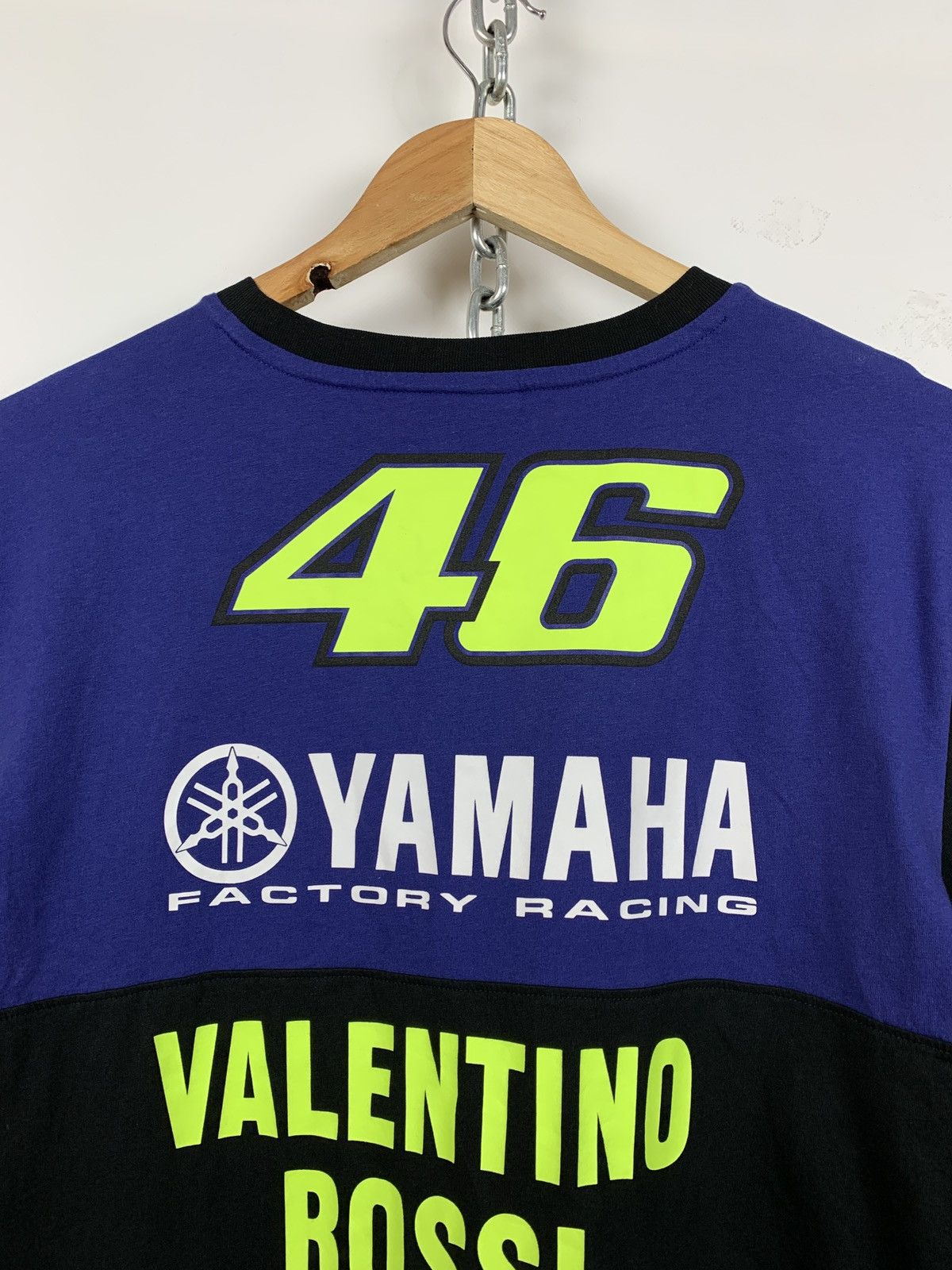 Vintage Vintage Yamaha Valentino Rossi #46 Racing T-Shirt Size US XL / EU 56 / 4 - 10 Thumbnail