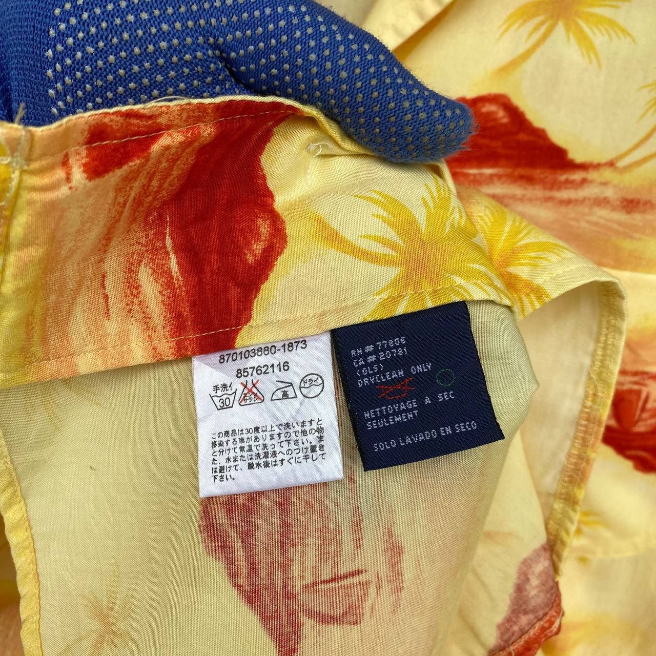 Tommy Hilfiger × Vintage Vintage TOMMY RAYON 100 Hilfiger hawaii shirt Size US M / EU 48-50 / 2 - 5 Thumbnail