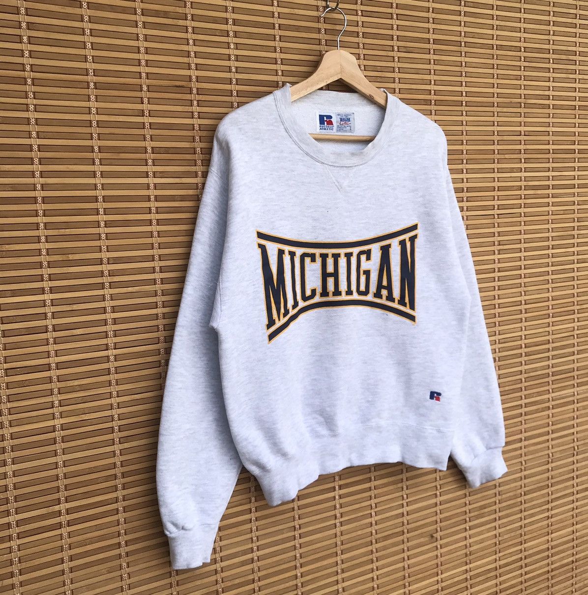 Russell Athletic Vintage 80-90s Michigan university crewneck jumper Size US S / EU 44-46 / 1 - 4 Thumbnail