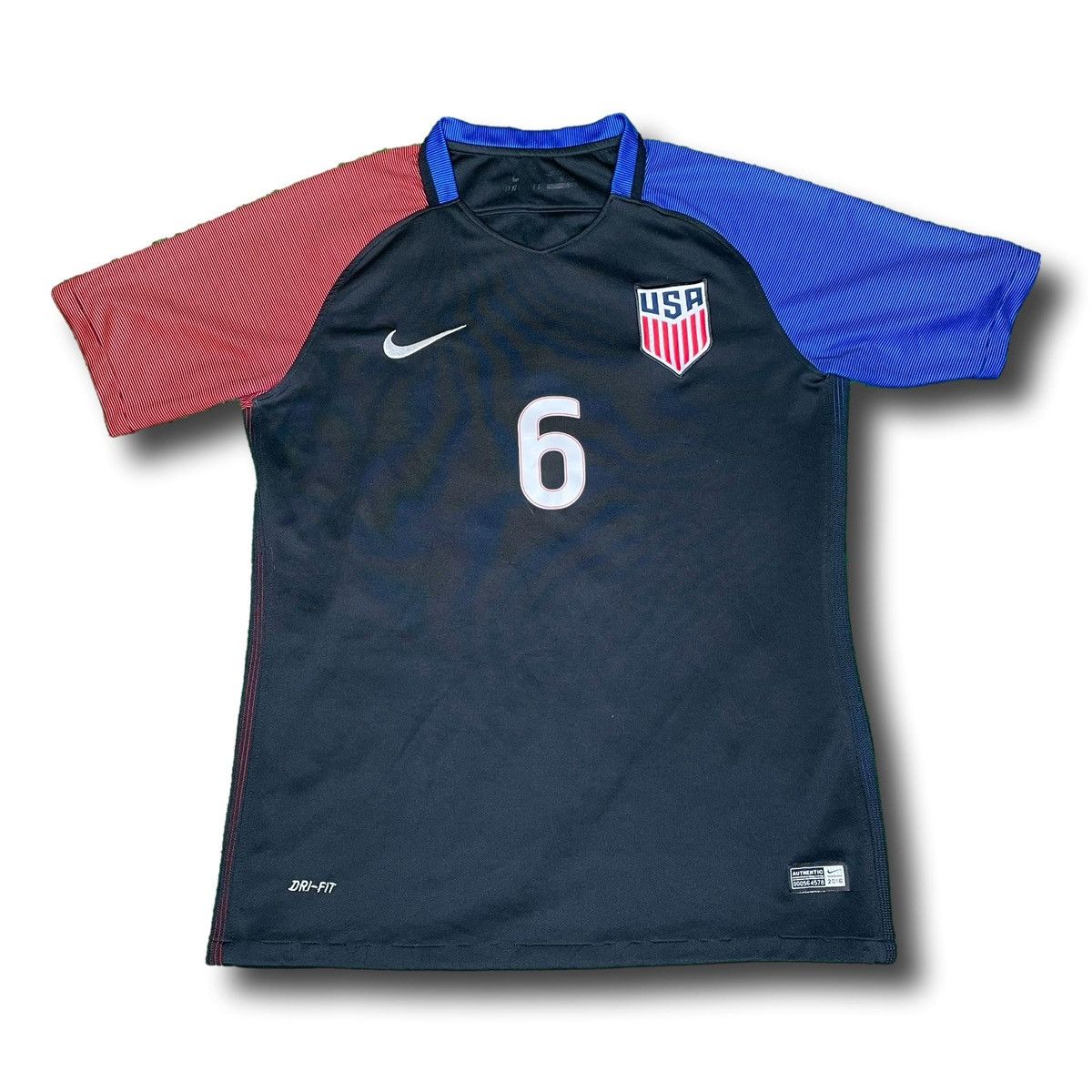 Nike Darlington Nagbe #6 USA Mens Soccer Jersey