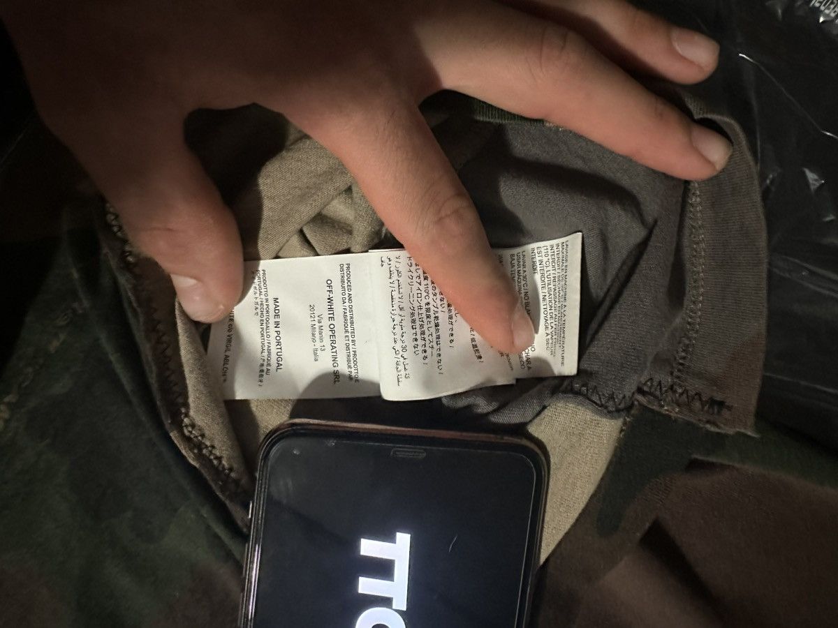 Off-White Off-White Camouflage T-Shirt Size US S / EU 44-46 / 1 - 5 Thumbnail