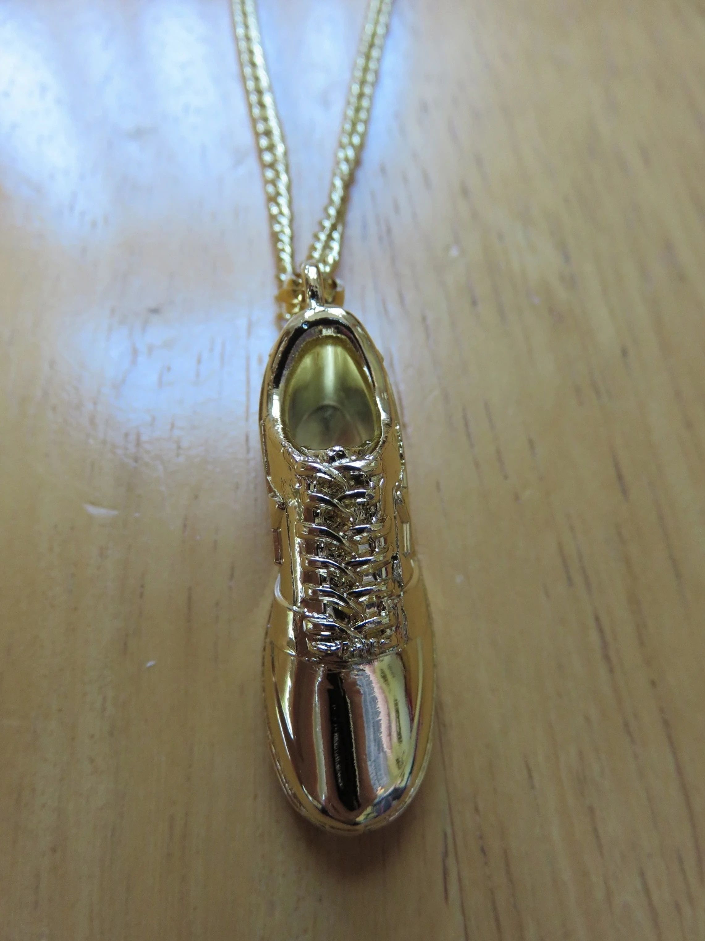 Bape NEW Bape Exclusive Bapesta Gold Chain Size ONE SIZE - 1 Thumbnail