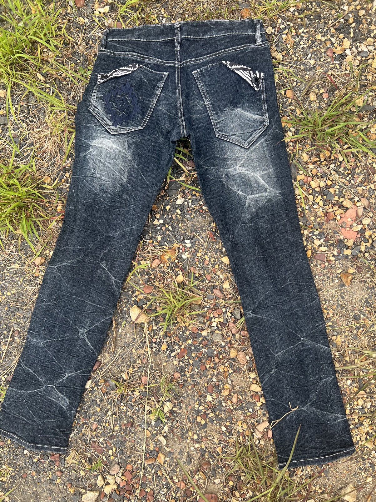 Japanese Brand × Vintage Distressed Jeans with rare design straight cut Size US 32 / EU 48 - 1 Thumbnail
