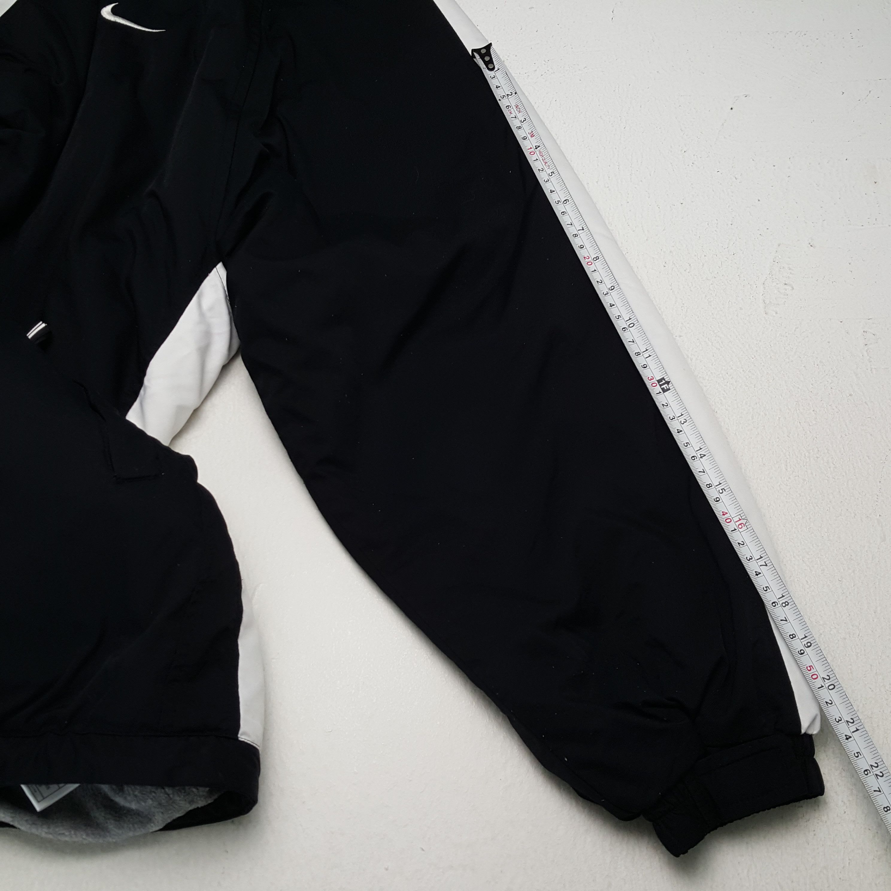 Nike × Vintage NIKE Sportswear Streetwear Small Logo Design Puffer Jacket Size US XXL / EU 58 / 5 - 6 Thumbnail