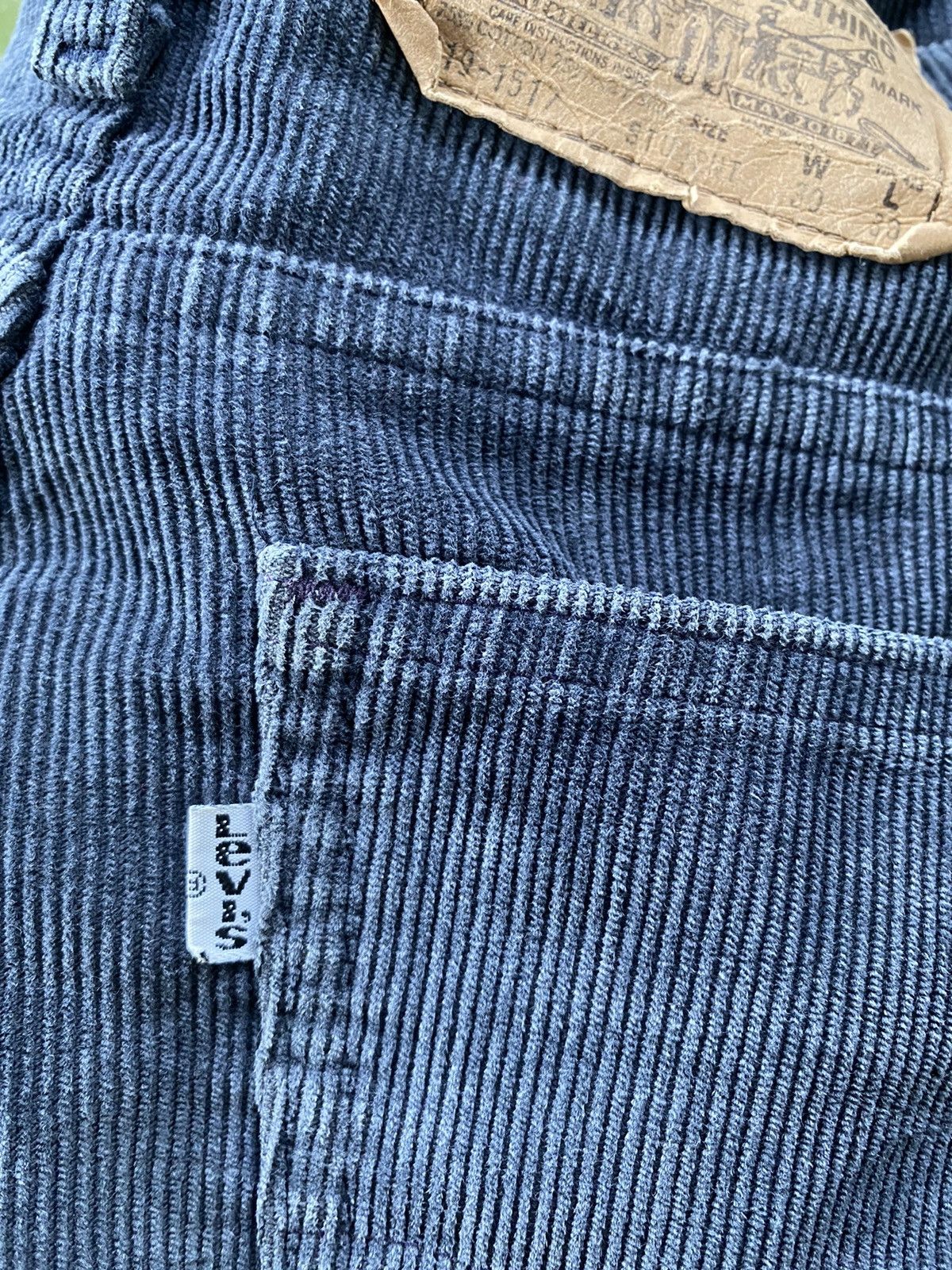 Levi's Vintage Levis Corduroy Pants Size US 29 - 8 Thumbnail