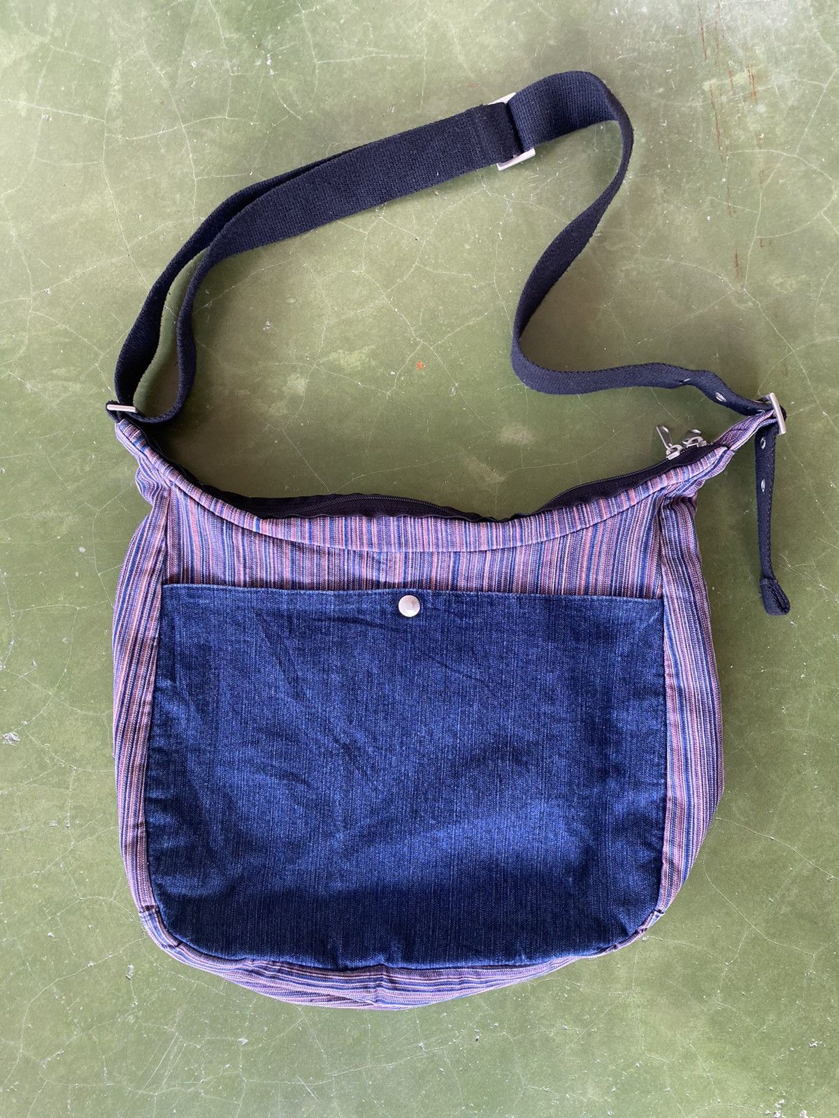 Japanese Brand × Vintage Vintage Fabric Connection Cross Body Bag Distressed Size ONE SIZE - 2 Thumbnail