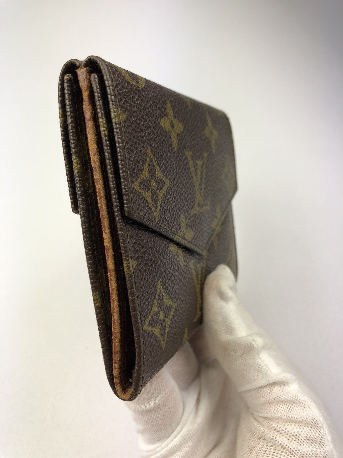 Louis Vuitton monogram trifold wallet