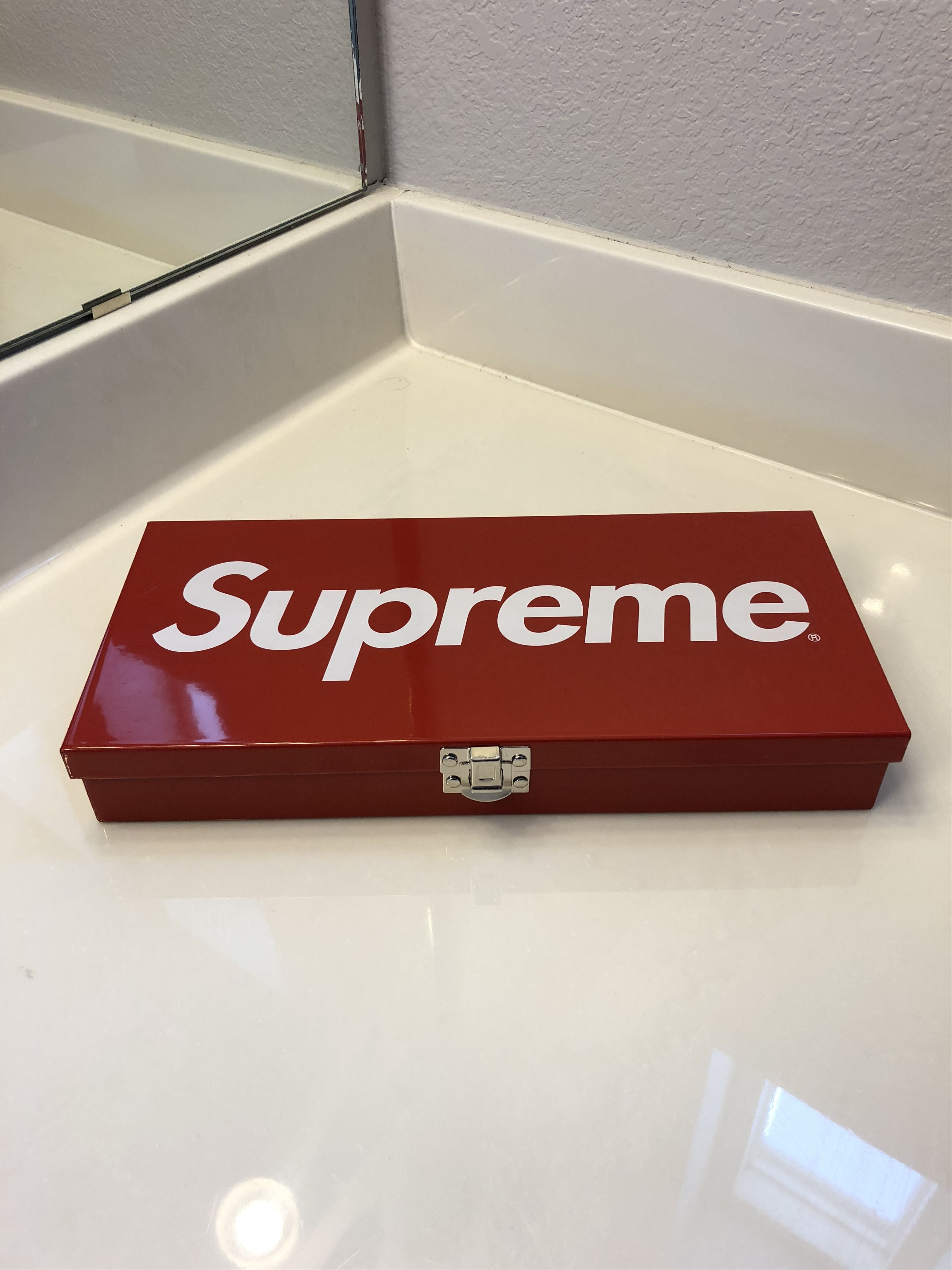 Supreme Large Storage Box | Grailed