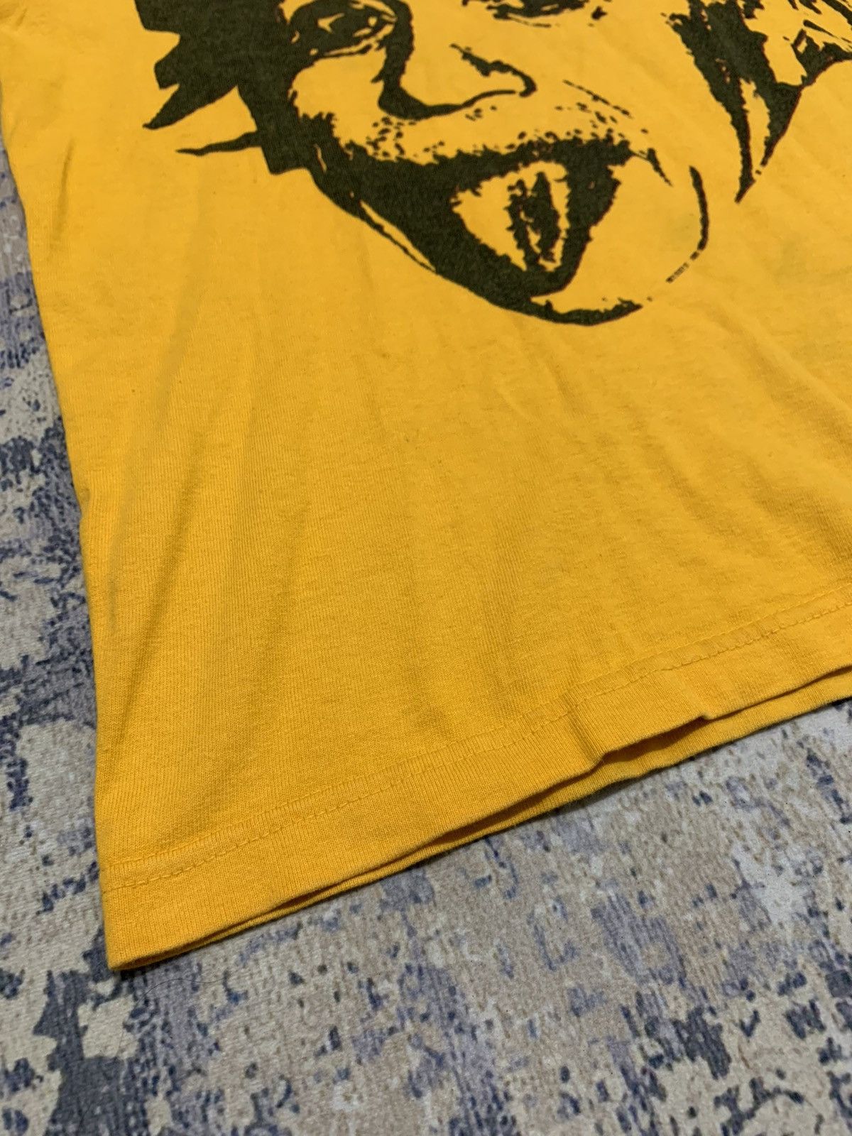 Vintage Vintage Albert Einstein Graphic T-Shirt Mustard Big Head Size US S / EU 44-46 / 1 - 4 Thumbnail