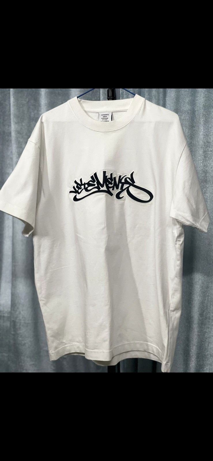Vetements Graffiti T Shirt | Grailed
