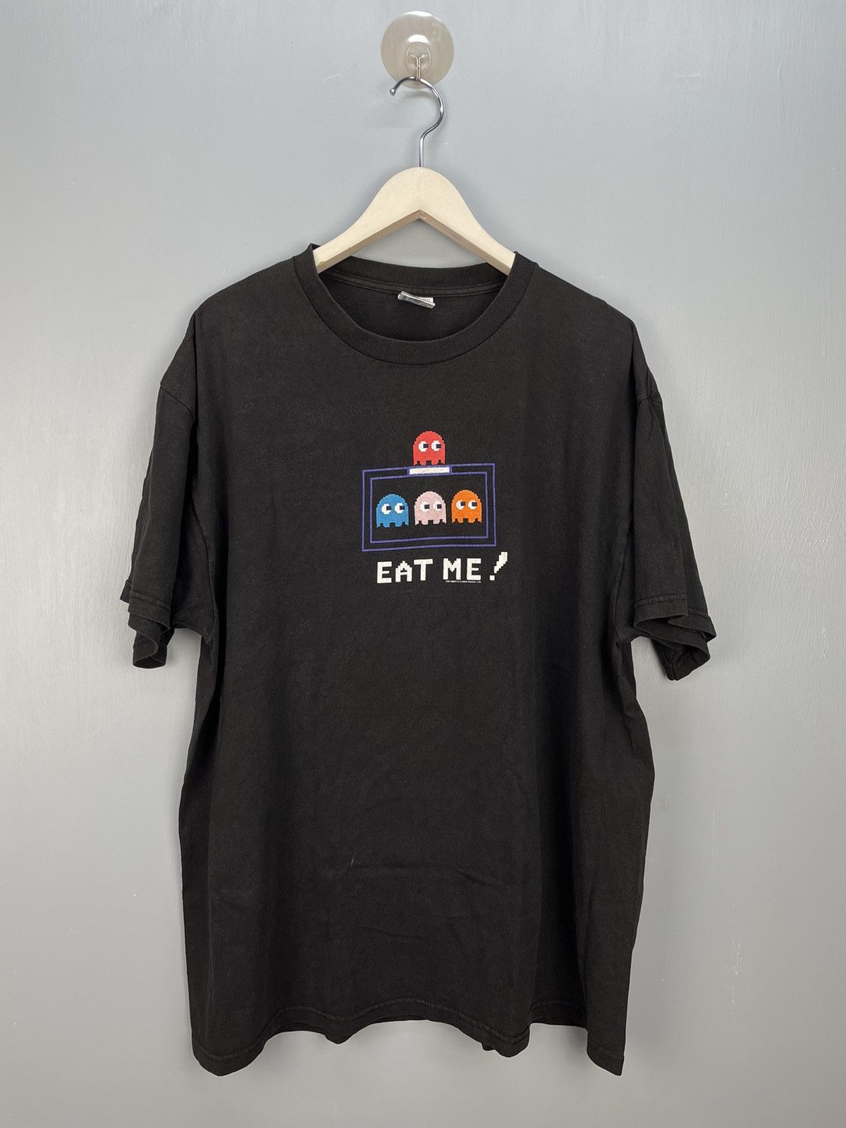 Vintage Y2K Eat me! Pacman game promo t shirt