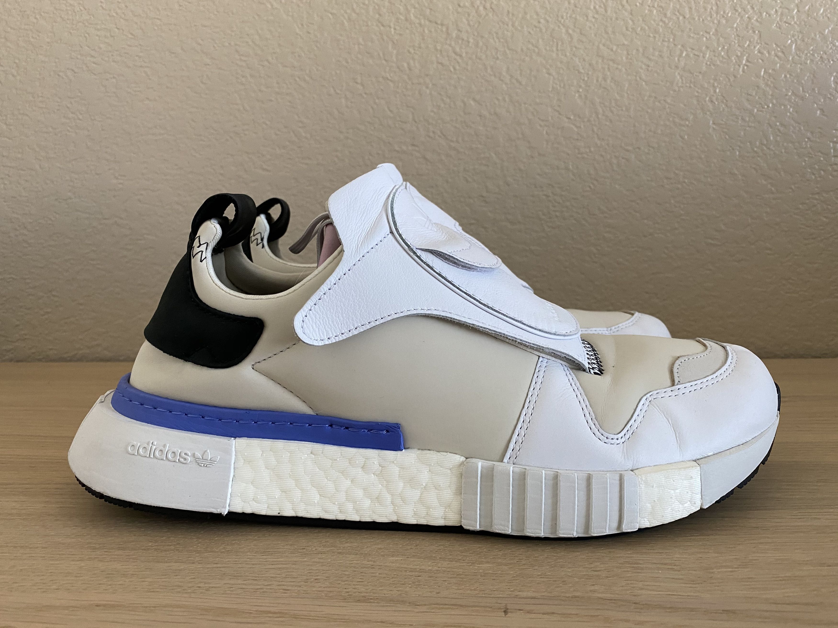 Adidas adidas Futurepacer White Leather Sneakers AQ0907 Size US 11 / EU 44 - 2 Thumbnail