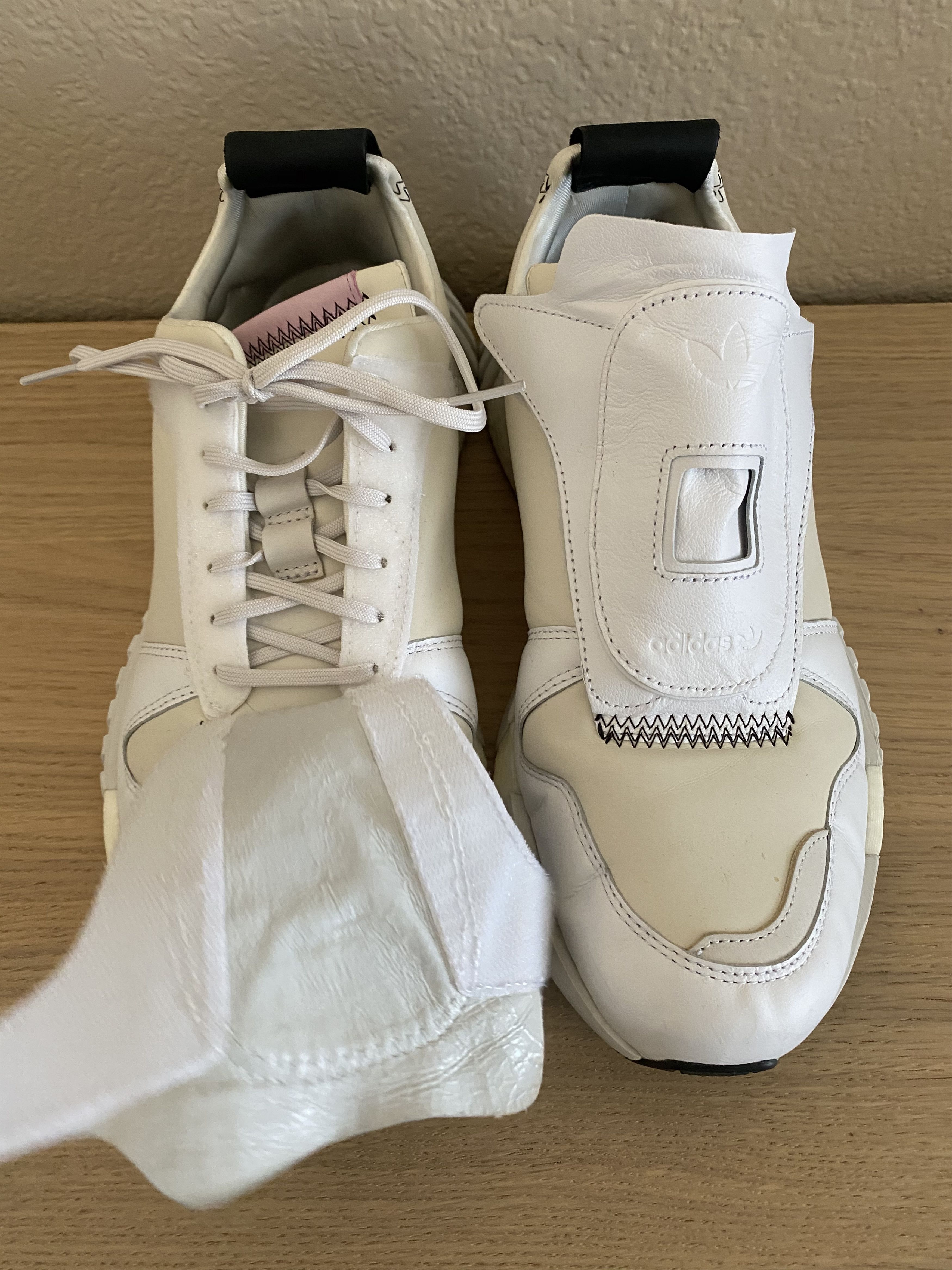 Adidas adidas Futurepacer White Leather Sneakers AQ0907 Size US 11 / EU 44 - 3 Thumbnail