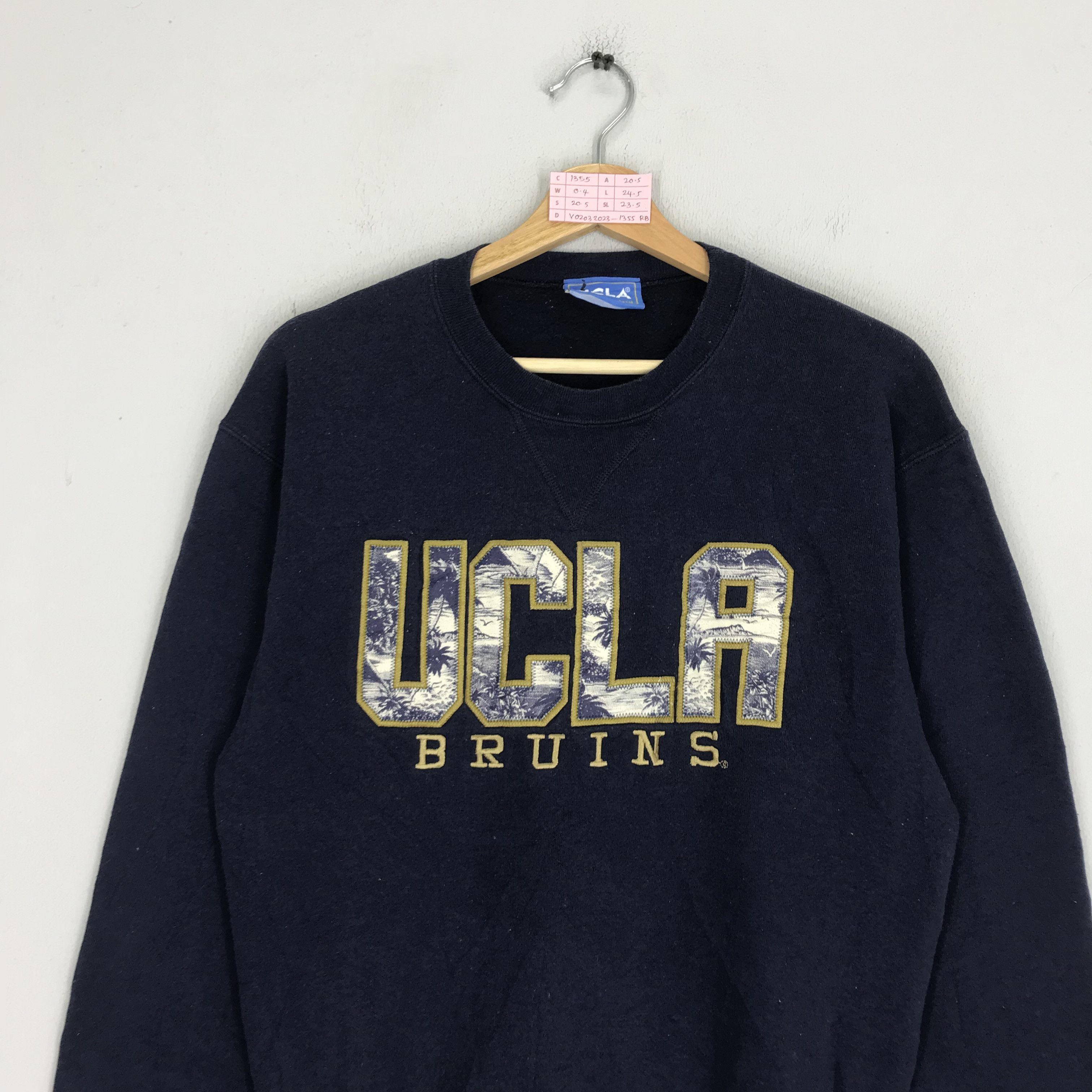 Vintage Vintage UCLA Bruins University Ucla Bruins Embroidery Logo Size US S / EU 44-46 / 1 - 3 Thumbnail