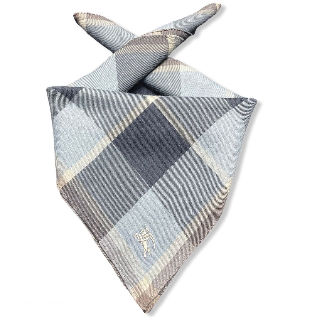 Burberry × Vintage Burberry Handkerchief / Bandana / Neckerchief Size ONE SIZE - 1 Thumbnail