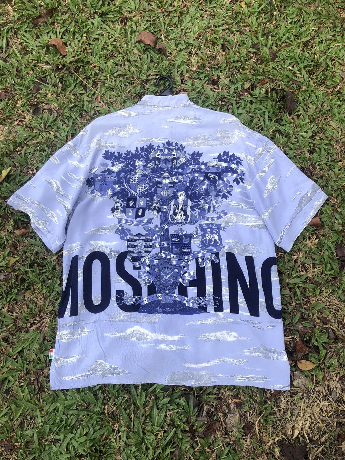 Moschino Vintage MOSCHINO Overprint Spellout Rayon Shirt Rare Size US XL / EU 56 / 4 - 2 Thumbnail
