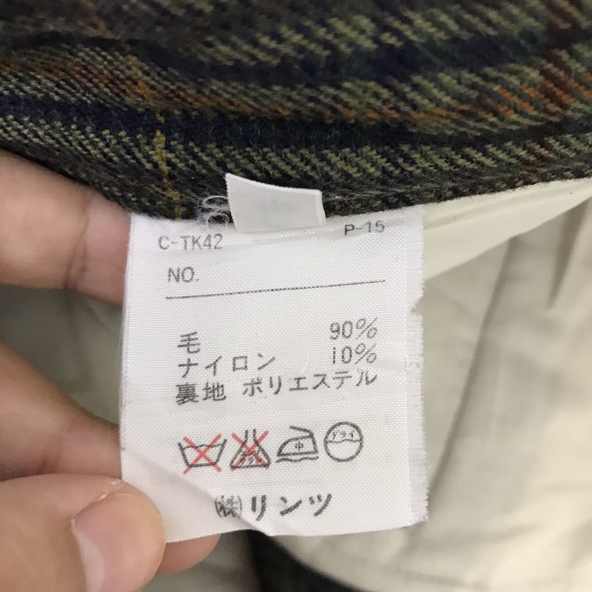 United Colors Of Benetton UNITED COLOR of BENETTON Check Tartan Wool Trousers Casual Size US 30 / EU 46 - 4 Thumbnail