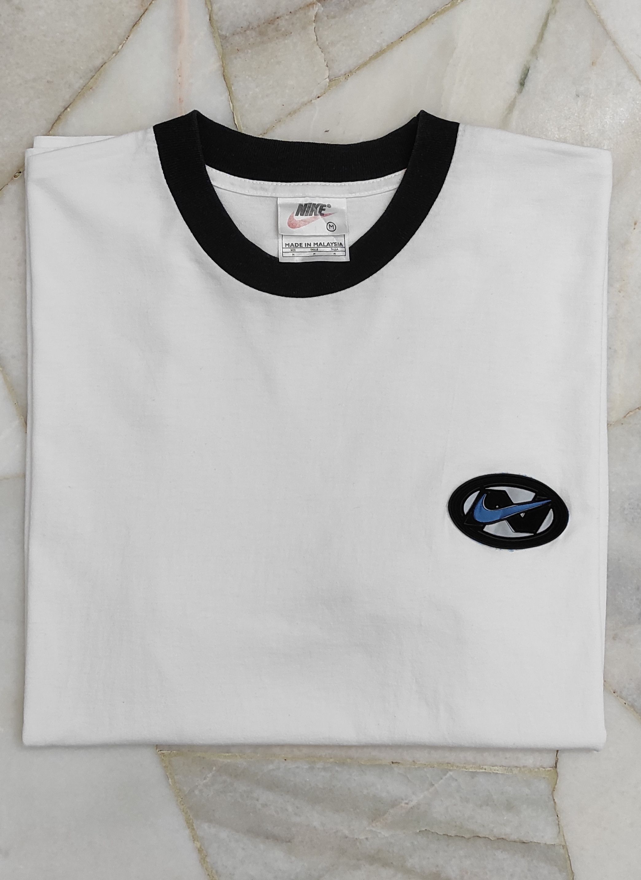 Nike Vintage Nike Air embroidered "N' patches Oval logo's tee Size US M / EU 48-50 / 2 - 12 Thumbnail