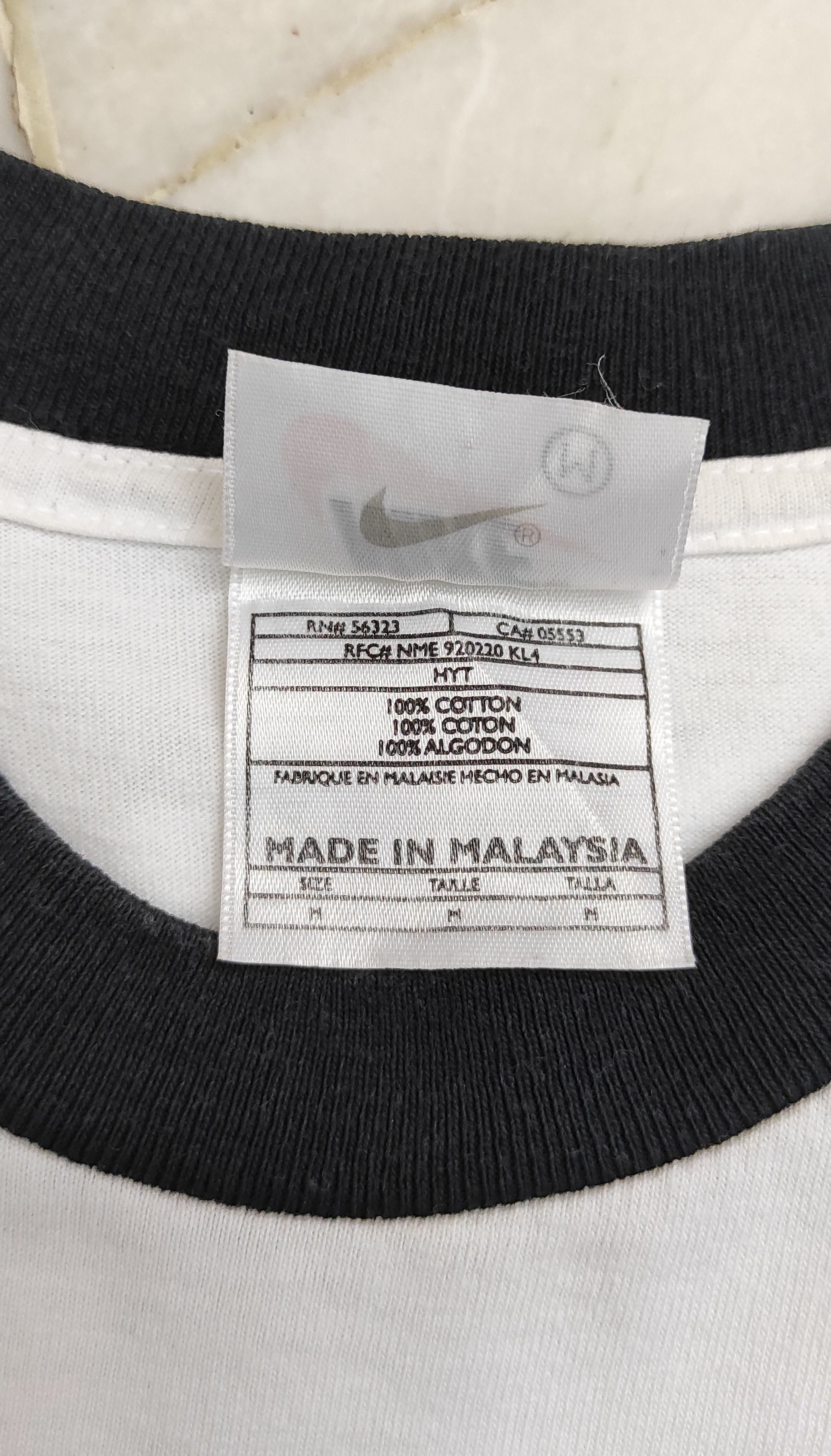 Nike Vintage Nike Air embroidered "N' patches Oval logo's tee Size US M / EU 48-50 / 2 - 4 Thumbnail