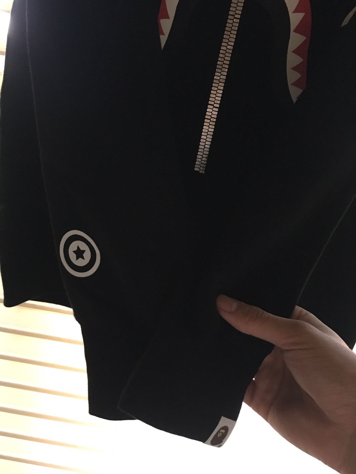 Bape BAPE WGM SHARK CREWNECK Size US L / EU 52-54 / 3 - 2 Thumbnail