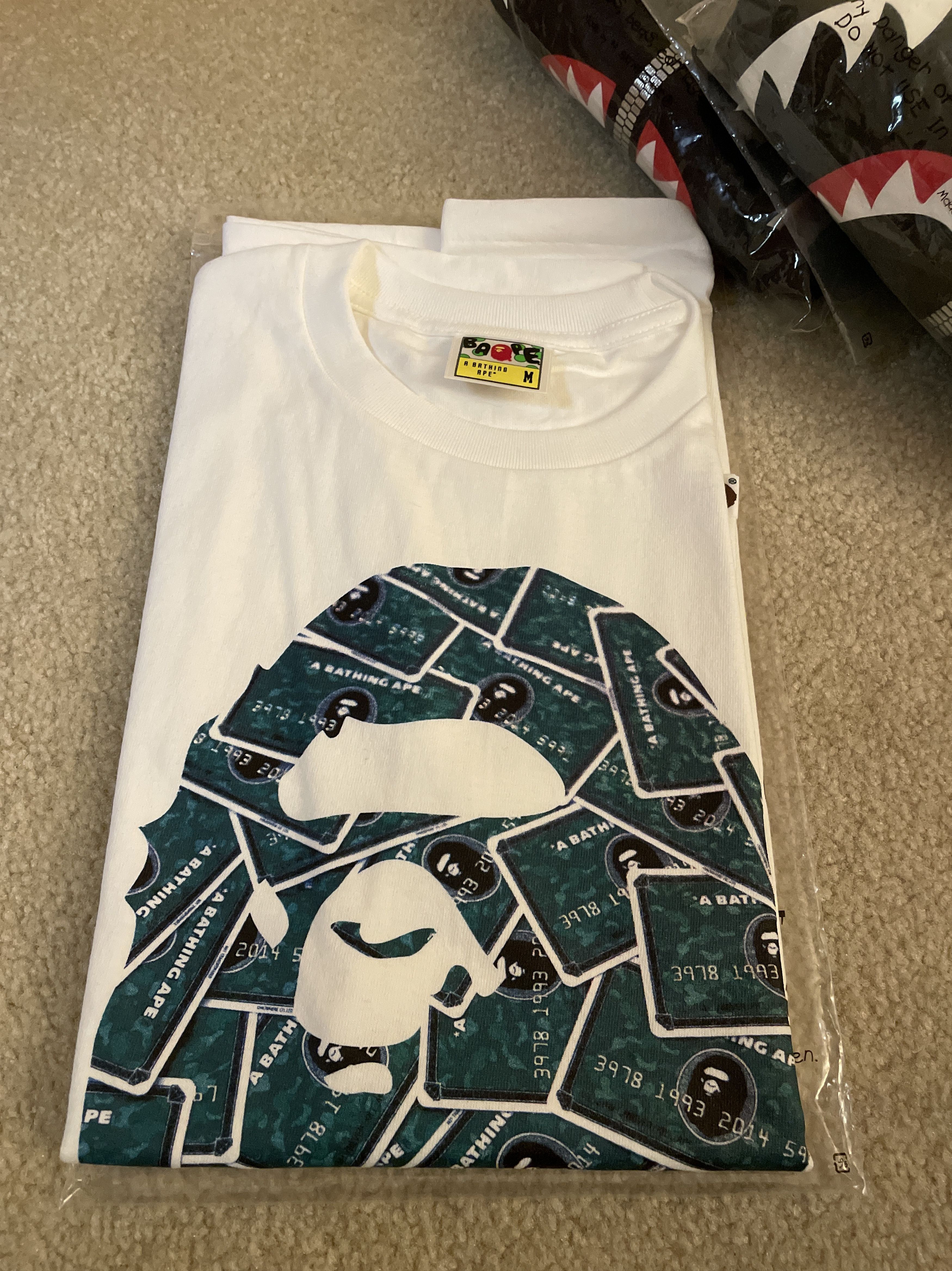Bape BAPE VIP ONLY x BAPEX HONG KONG EXCLUSIVE Size US M / EU 48-50 / 2 - 4 Thumbnail