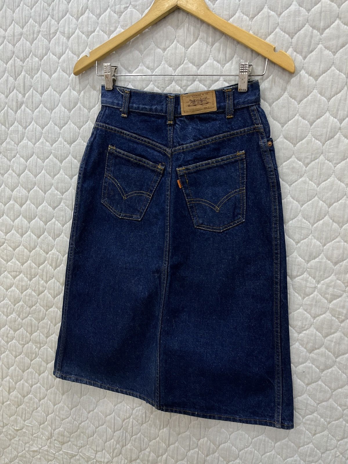 Levi's (Xxx). VINTAGE LEVIS ORANGE TAB SKIRTS Size 25" / US 0 / IT 36 - 3 Thumbnail