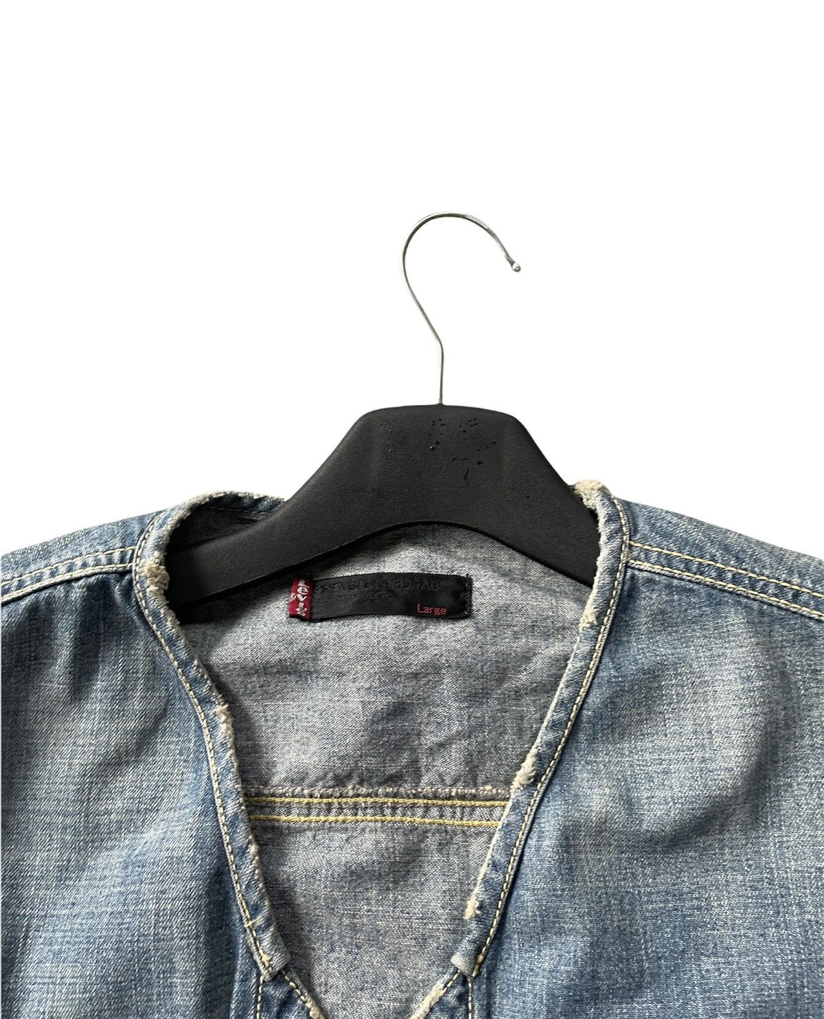 Levi's Levi’s Faded Premium Red Tab Denim Jacket Size US M / EU 48-50 / 2 - 5 Thumbnail