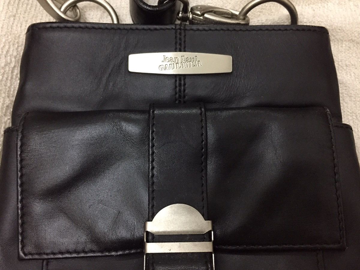 Jean Paul Gaultier Vintage Jeans Paul Gaultier Leather/PVC Sling/Waist Bag Size ONE SIZE - 4 Thumbnail