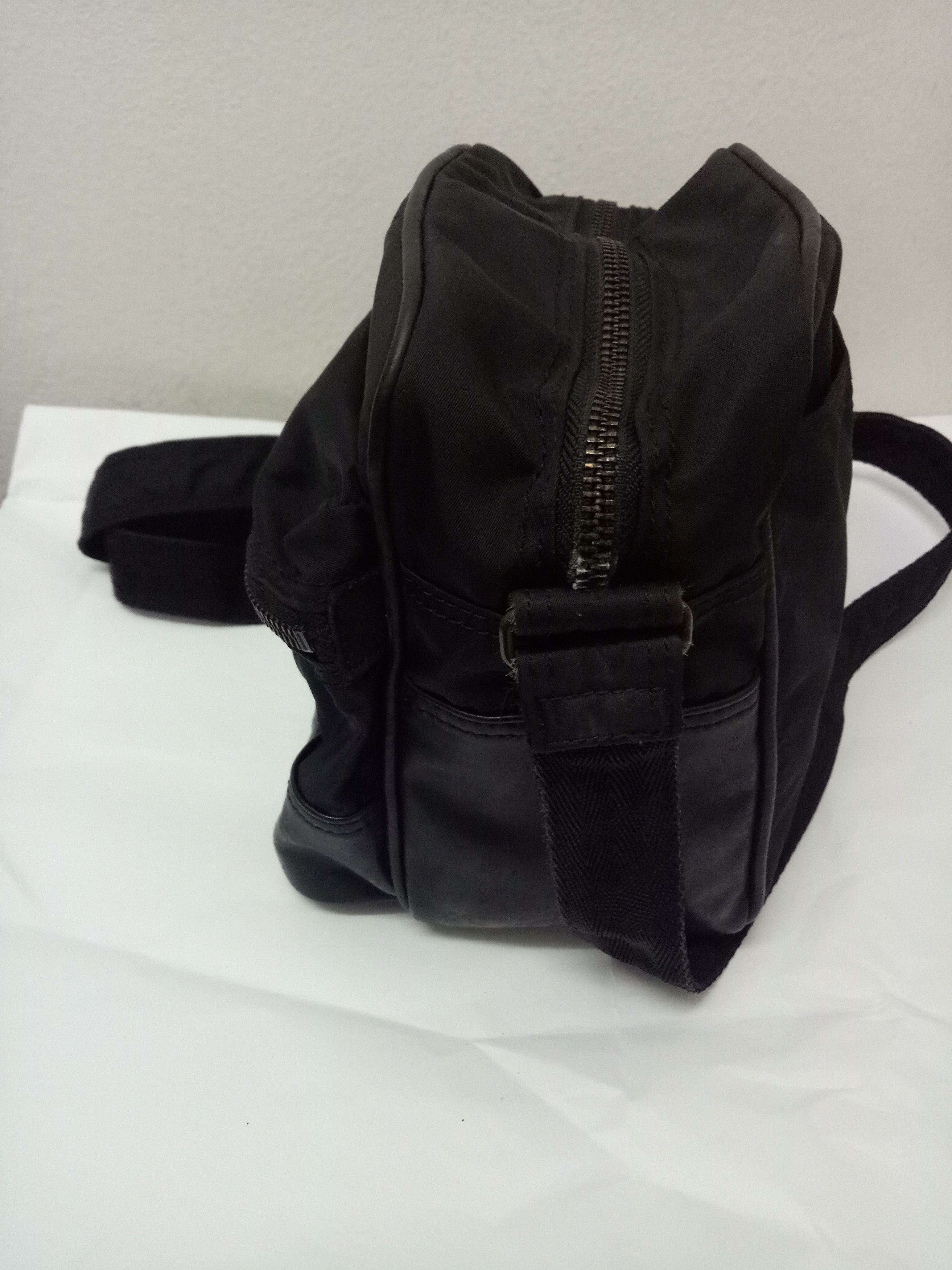 Yohji Yamamoto Yohji Yamamoto Y'saccs pour homme Nylon leather sling bag Size ONE SIZE - 7 Thumbnail