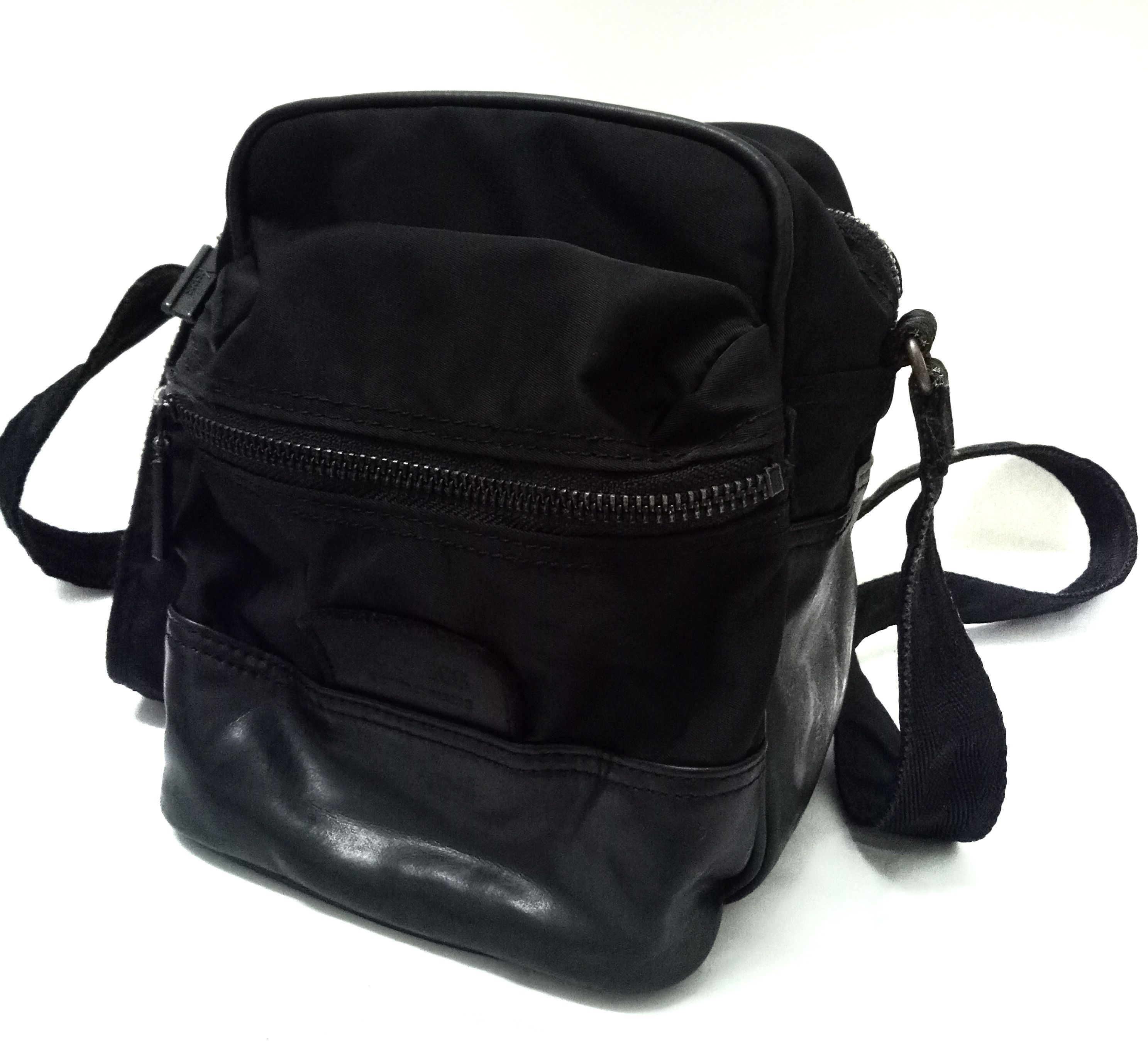 Yohji Yamamoto Yohji Yamamoto Y'saccs pour homme Nylon leather sling bag Size ONE SIZE - 2 Thumbnail