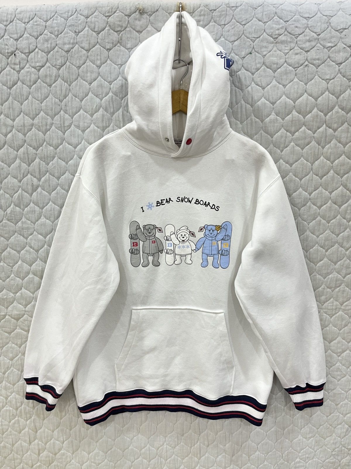 Other (Xxx). BEAR SNOW BOARDS HOODIE PULLOVER JACKET Size US L / EU 52-54 / 3 - 1 Thumbnail