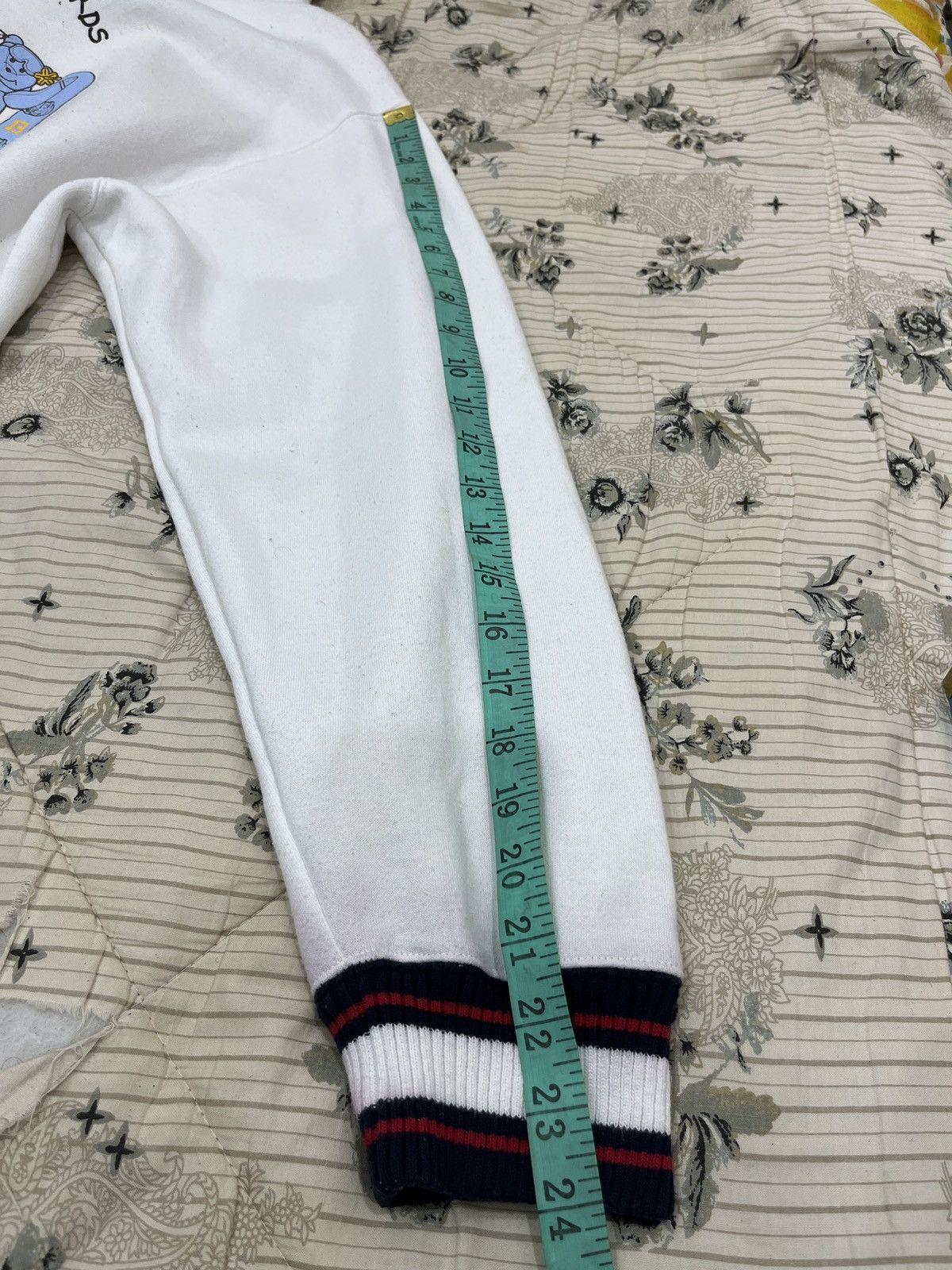 Other (Xxx). BEAR SNOW BOARDS HOODIE PULLOVER JACKET Size US L / EU 52-54 / 3 - 12 Thumbnail