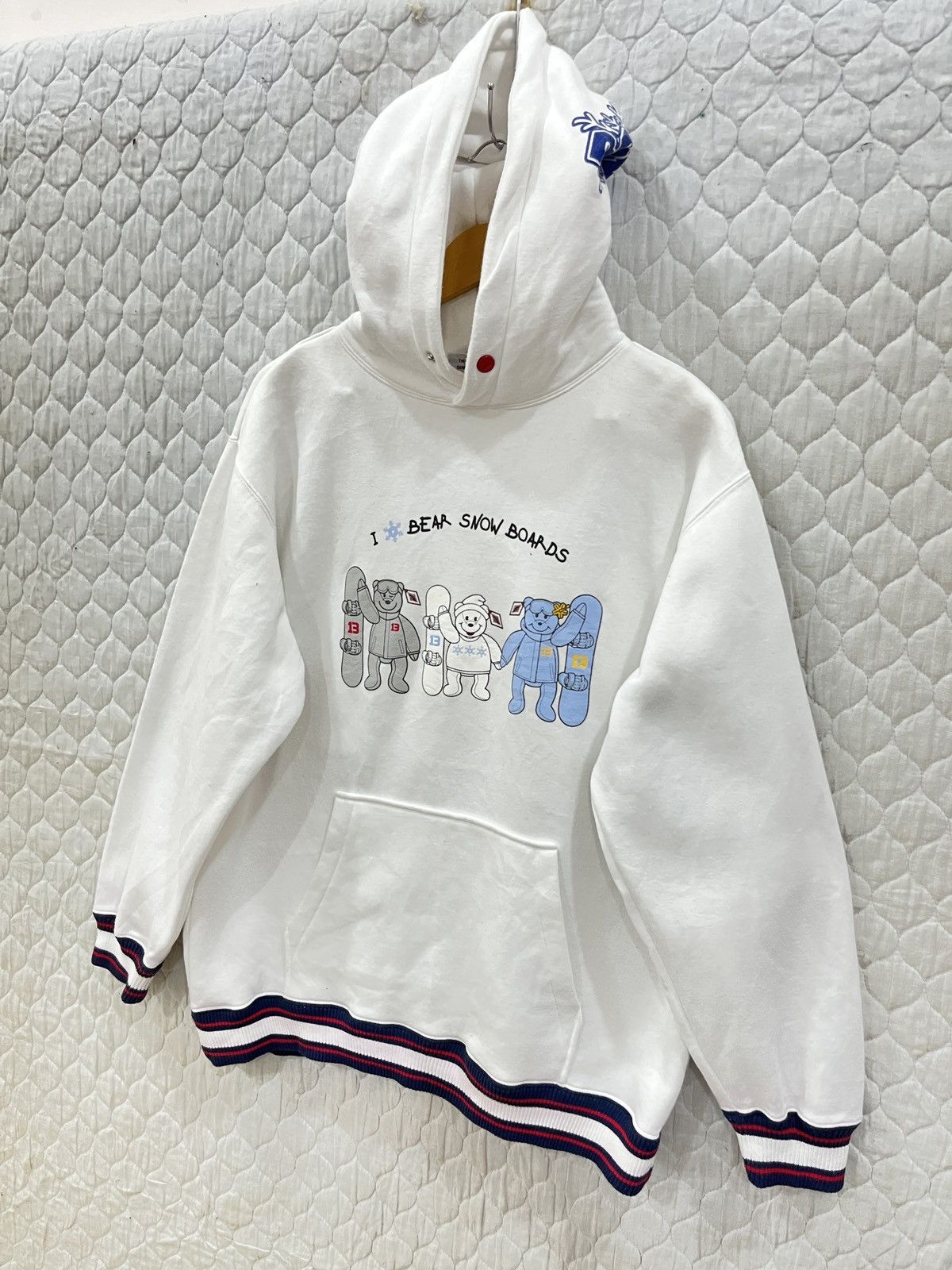 Other (Xxx). BEAR SNOW BOARDS HOODIE PULLOVER JACKET Size US L / EU 52-54 / 3 - 2 Thumbnail